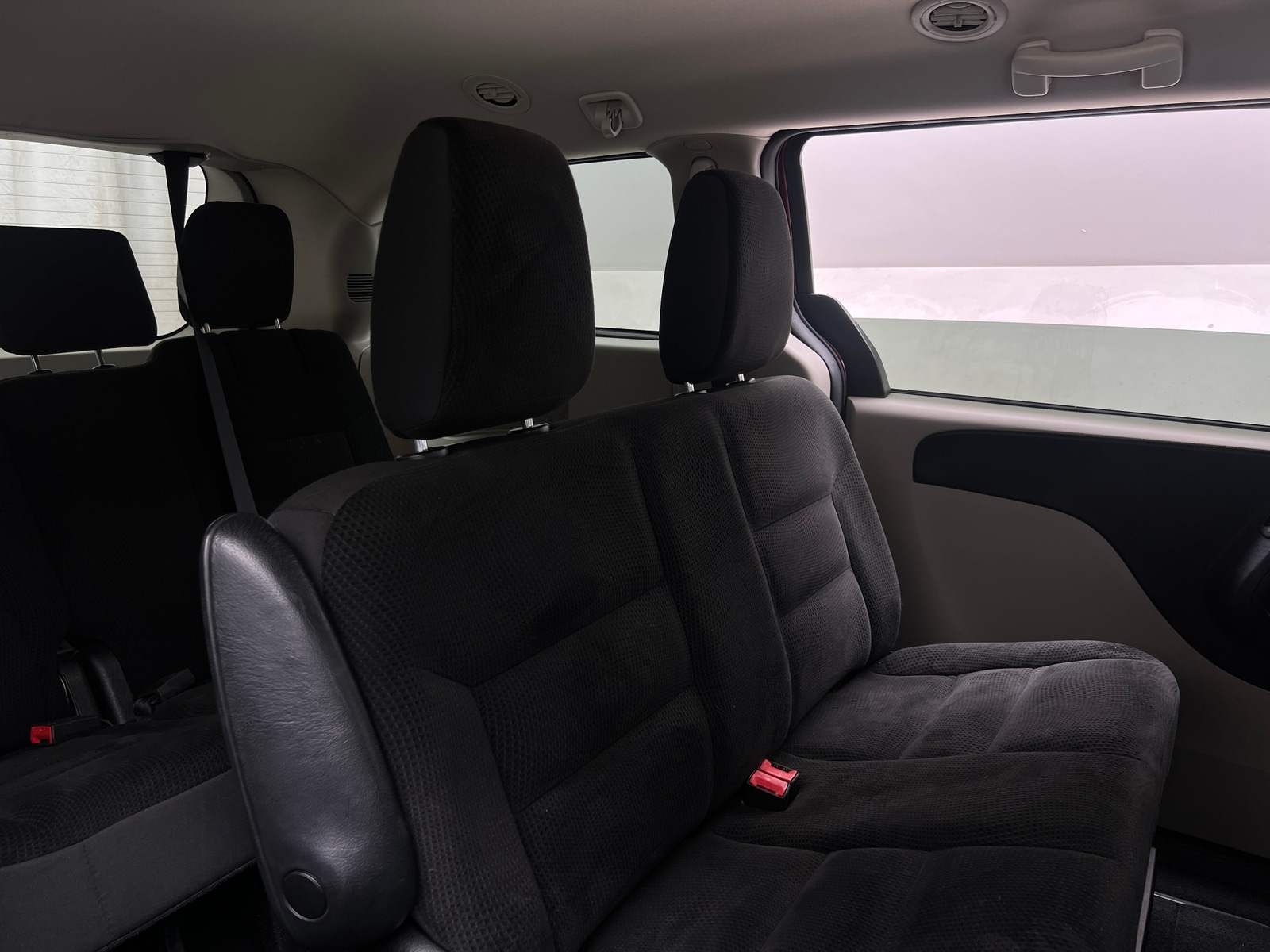 Thumbnail: 2019 Dodge Grand Caravan - 6