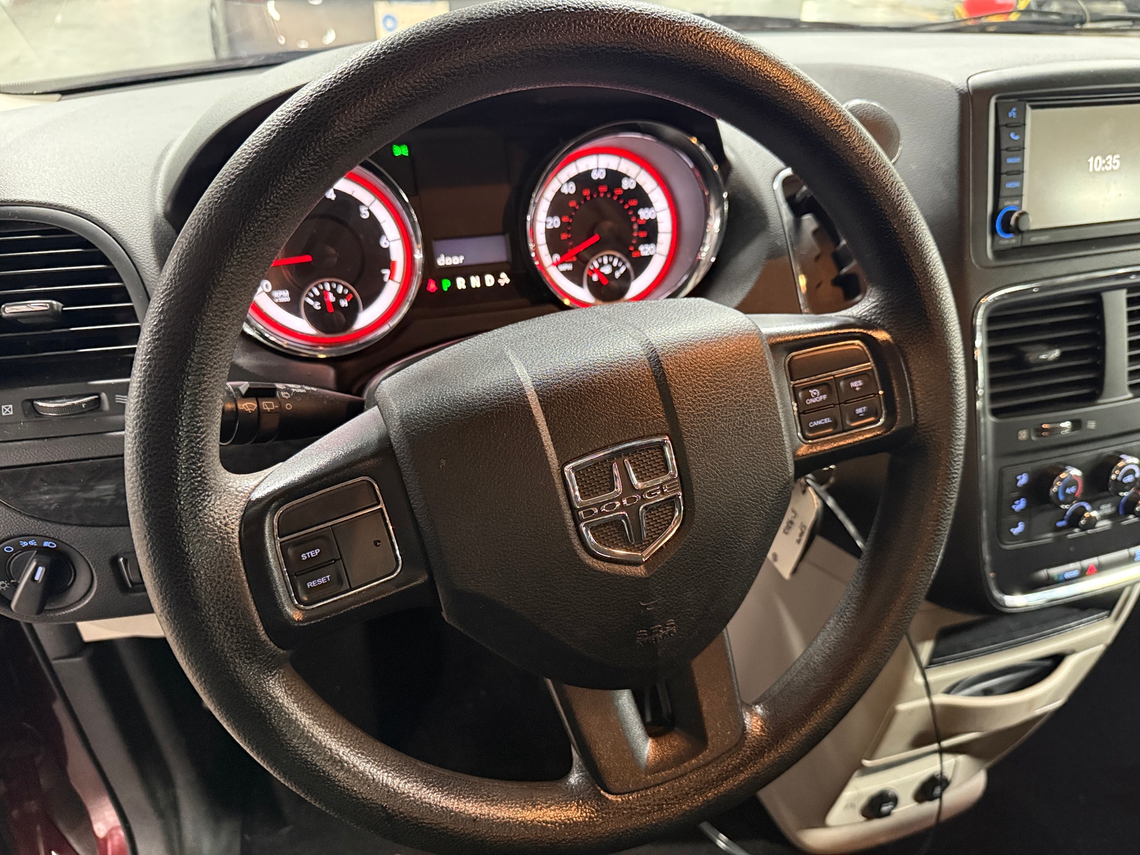 Thumbnail: 2019 Dodge Grand Caravan - 5