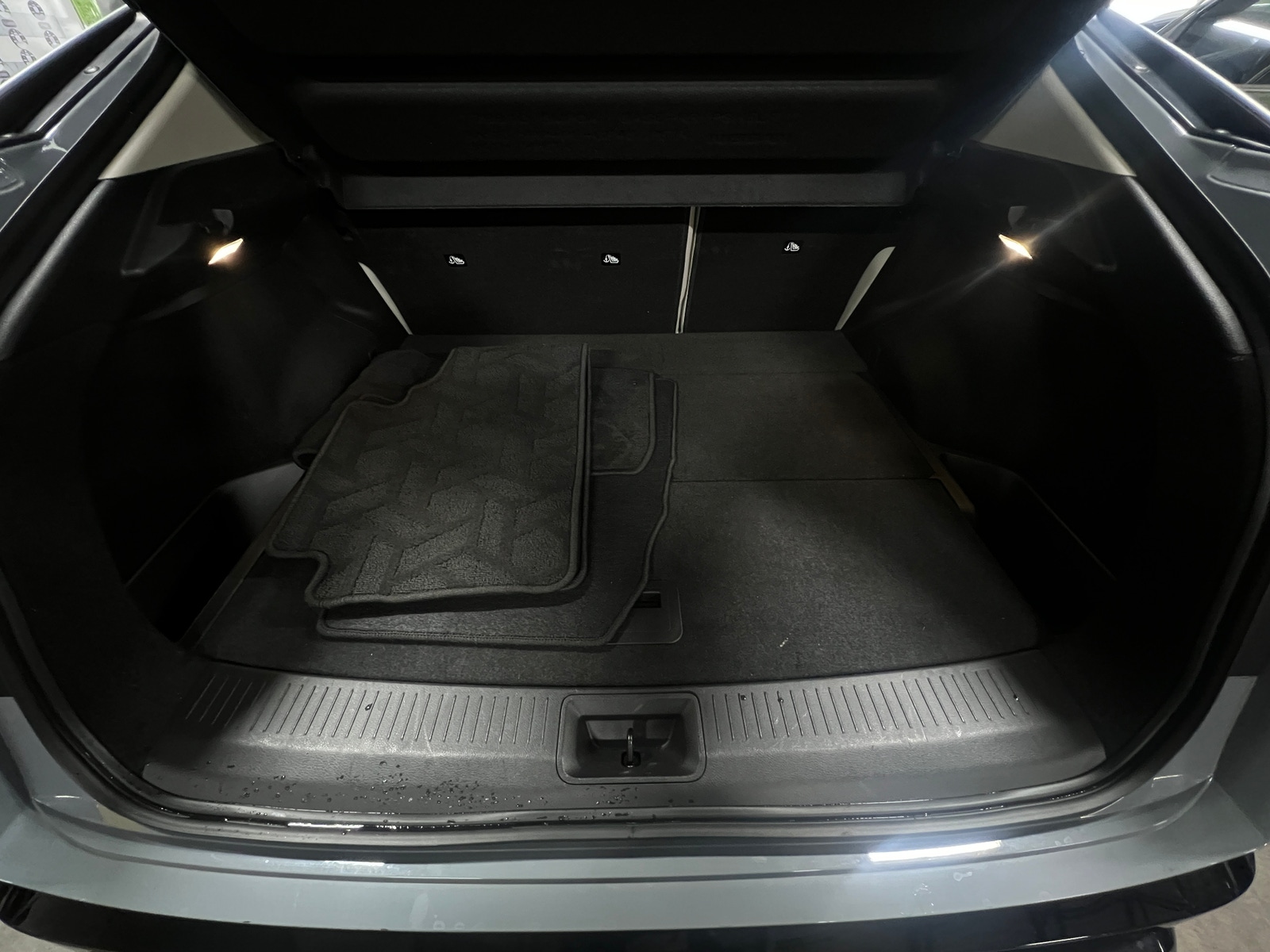 Thumbnail: 2023 Nissan Ariya - 6