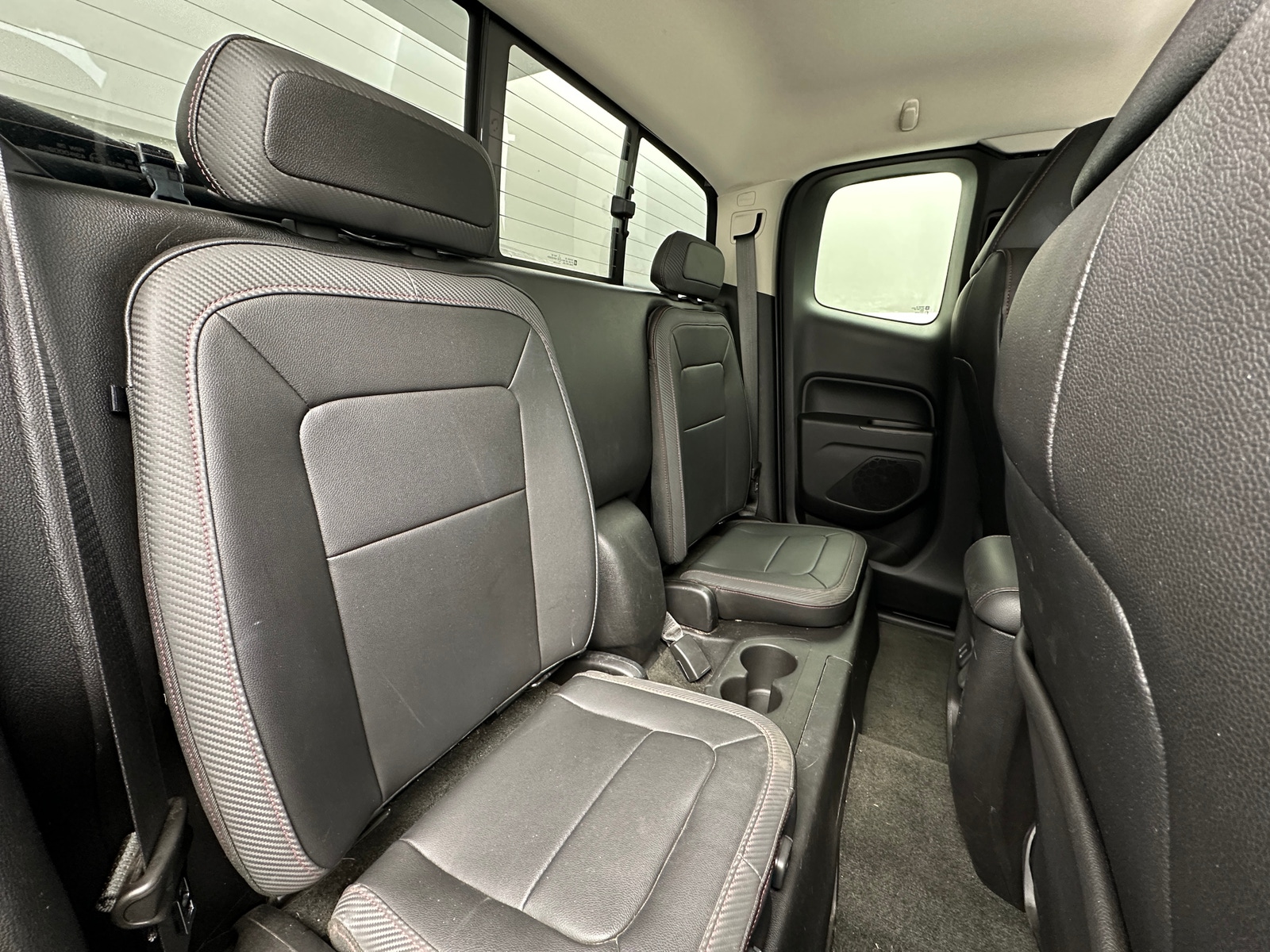 Thumbnail: 2018 GMC Canyon - 6