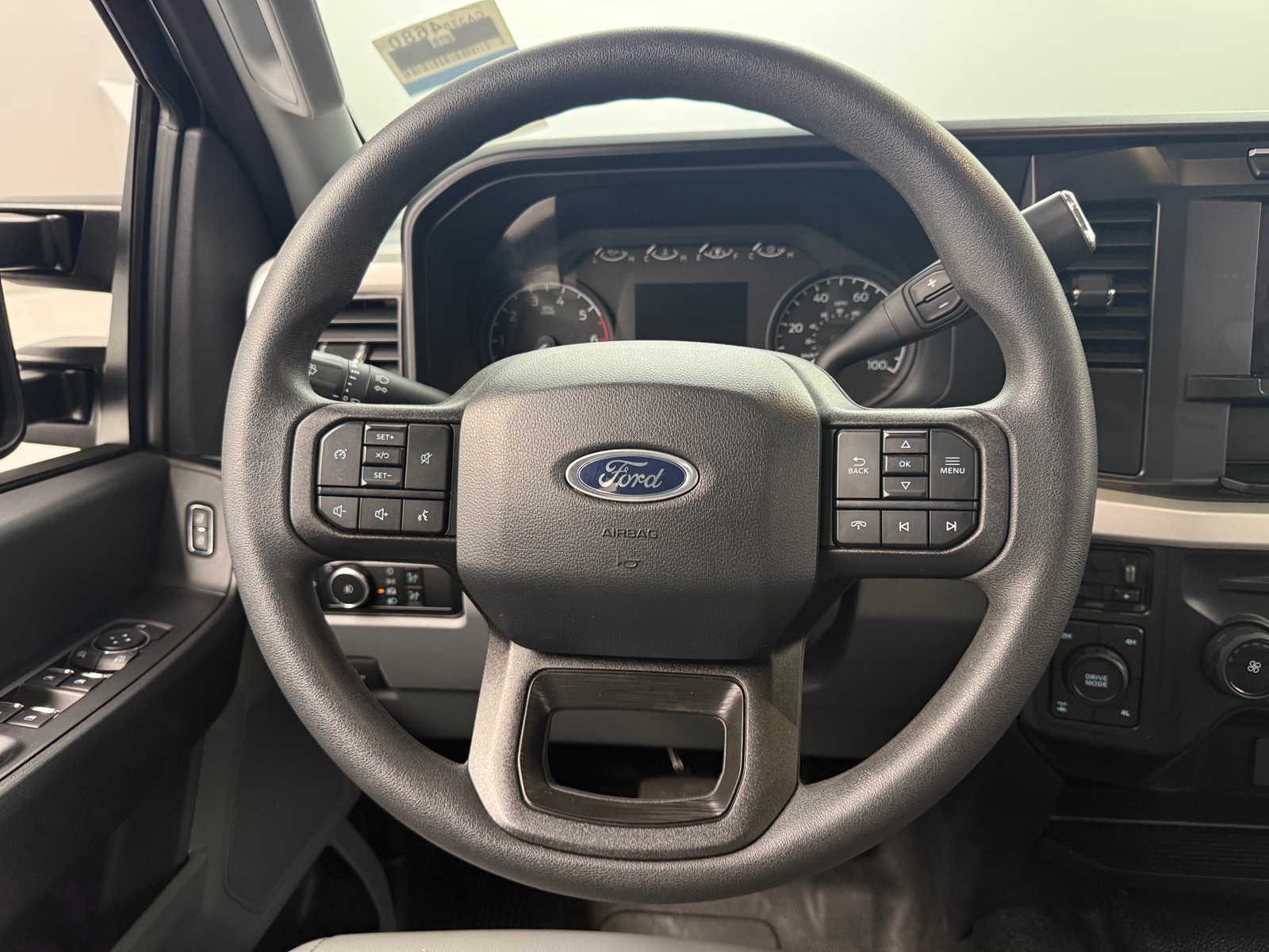 Thumbnail: 2024 Ford Econoline - 4