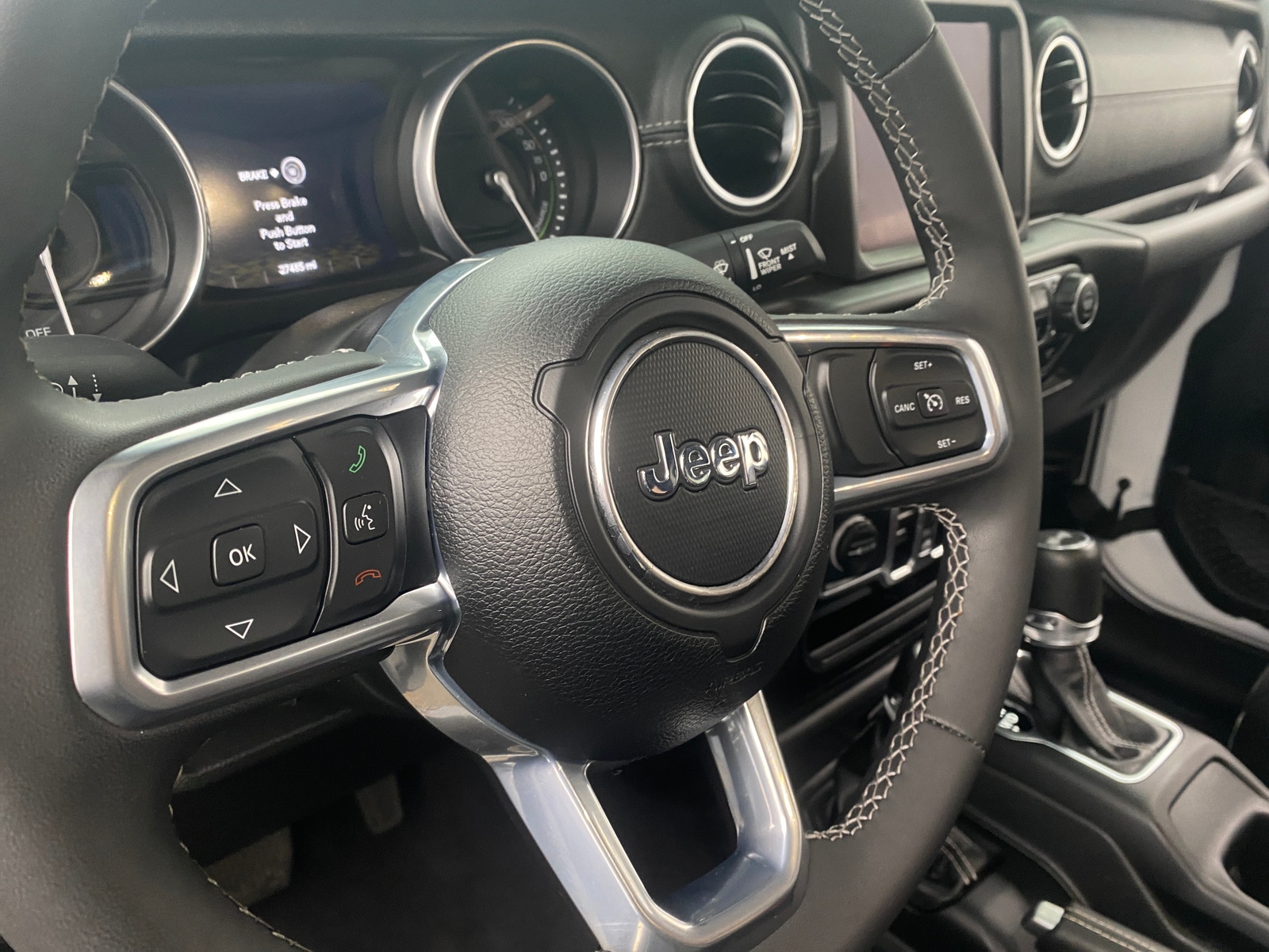 Thumbnail: 2023 Jeep Wrangler - 4