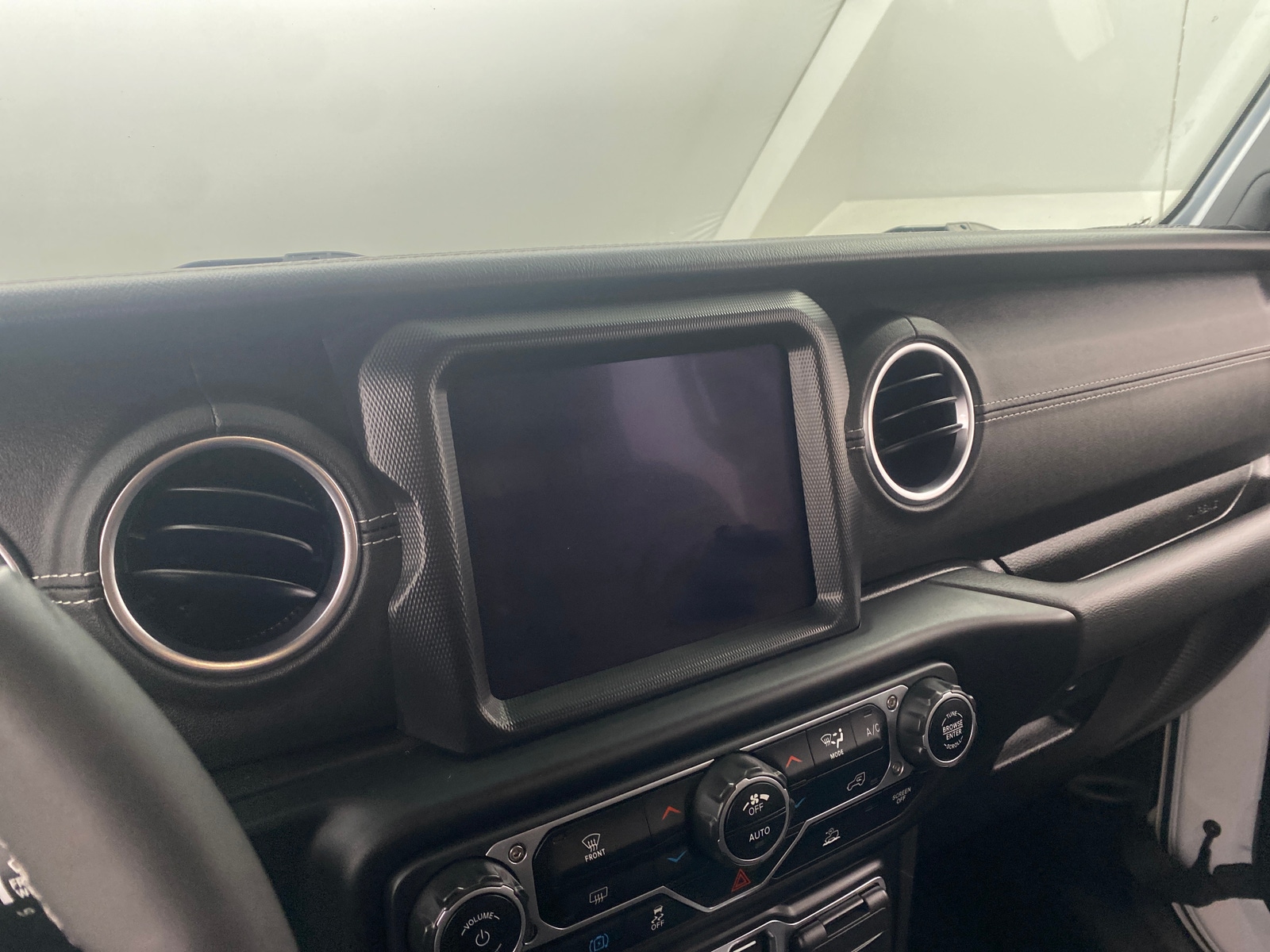 Thumbnail: 2023 Jeep Wrangler - 3