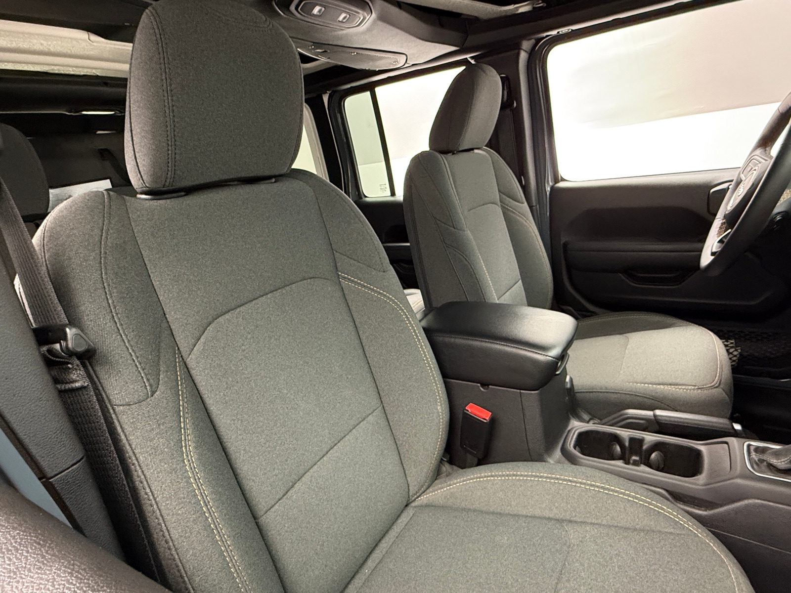 Thumbnail: 2024 Jeep Wrangler - 2