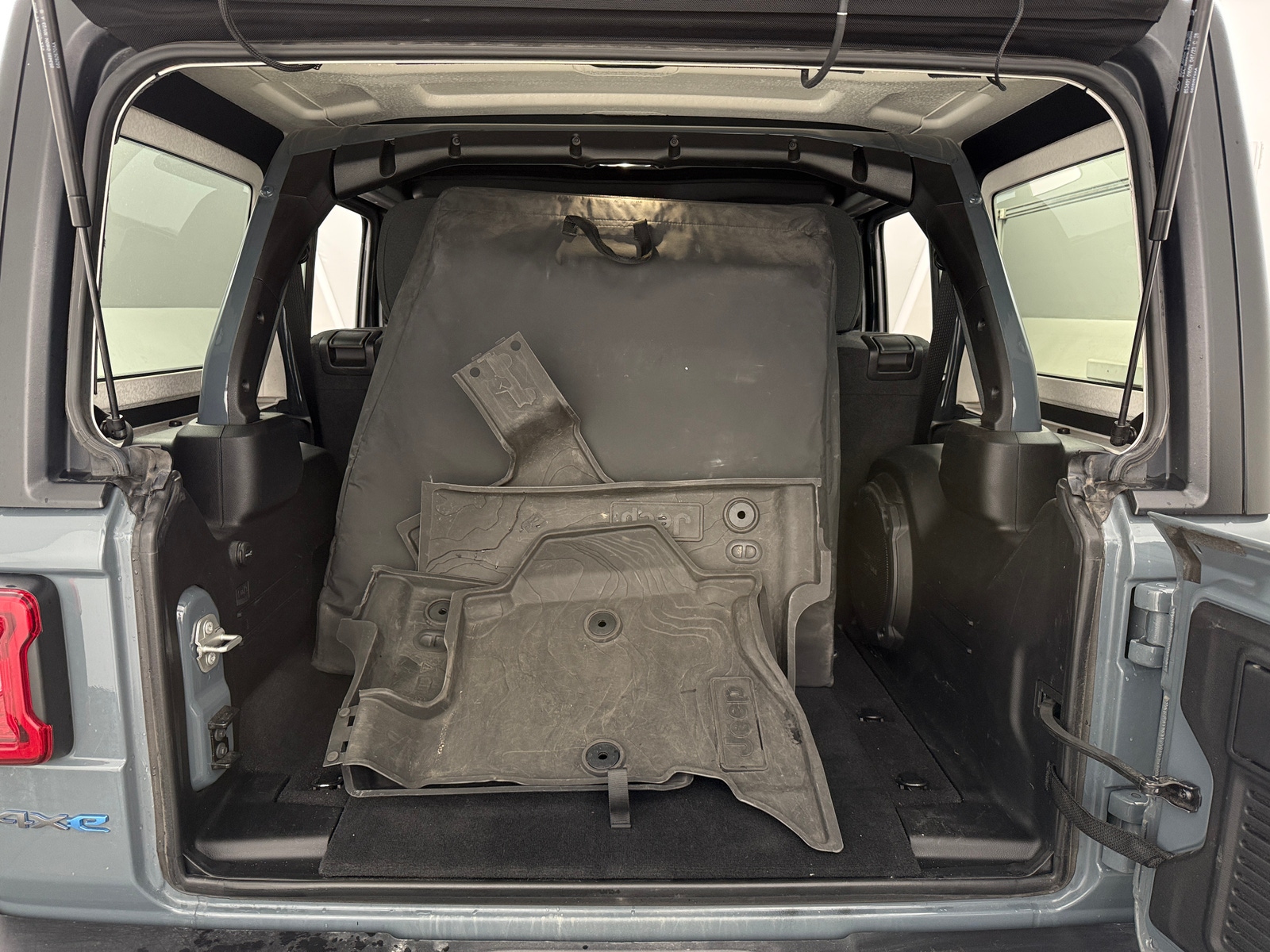 Thumbnail: 2024 Jeep Wrangler - 7