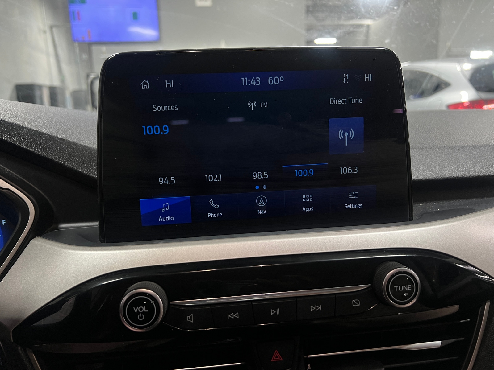 Thumbnail: 2022 Ford Escape - 4