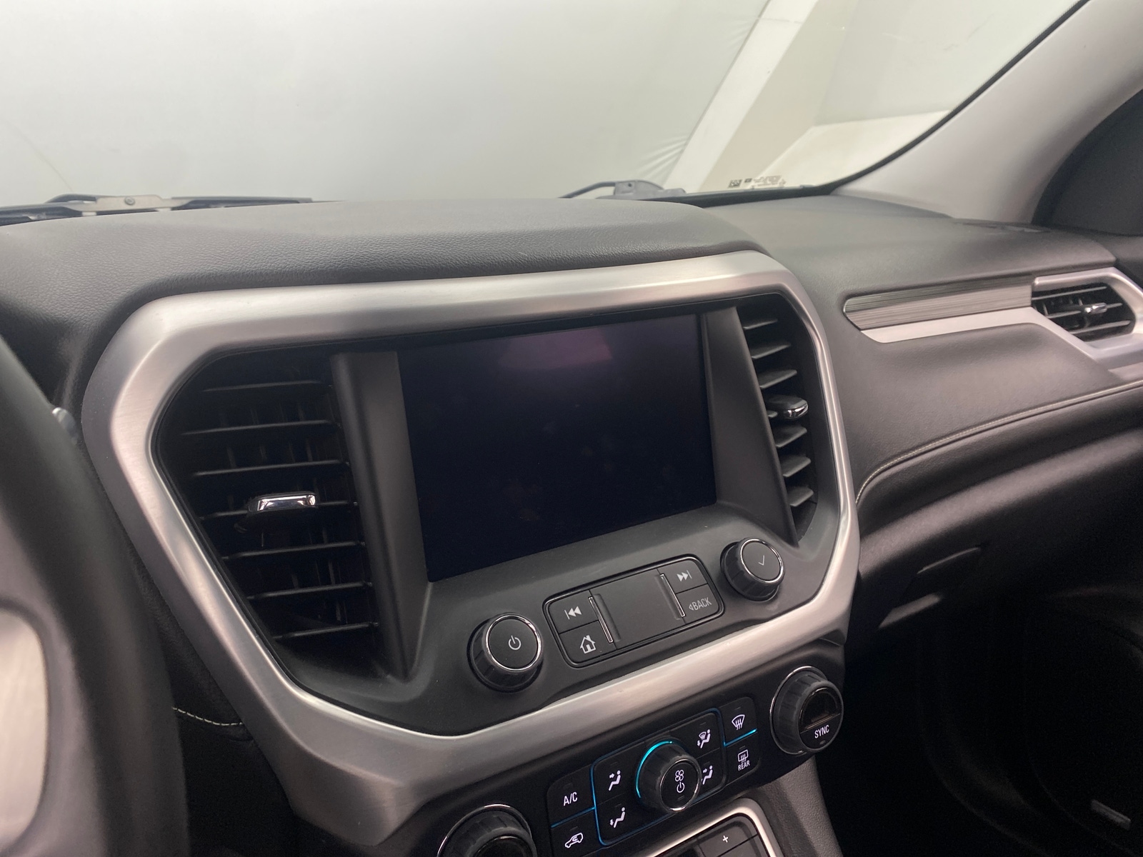 Thumbnail: 2023 GMC Acadia - 3