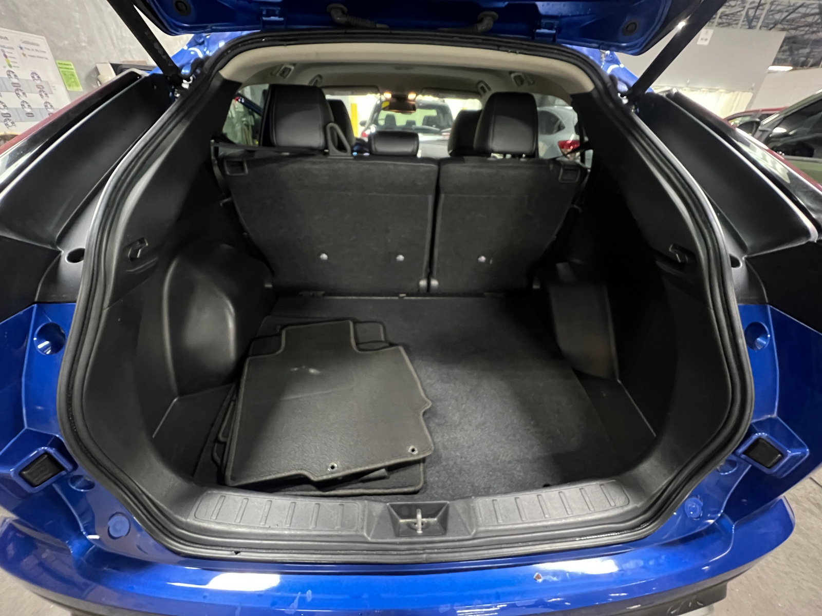 Thumbnail: 2024 Mitsubishi Eclipse Cross - 6