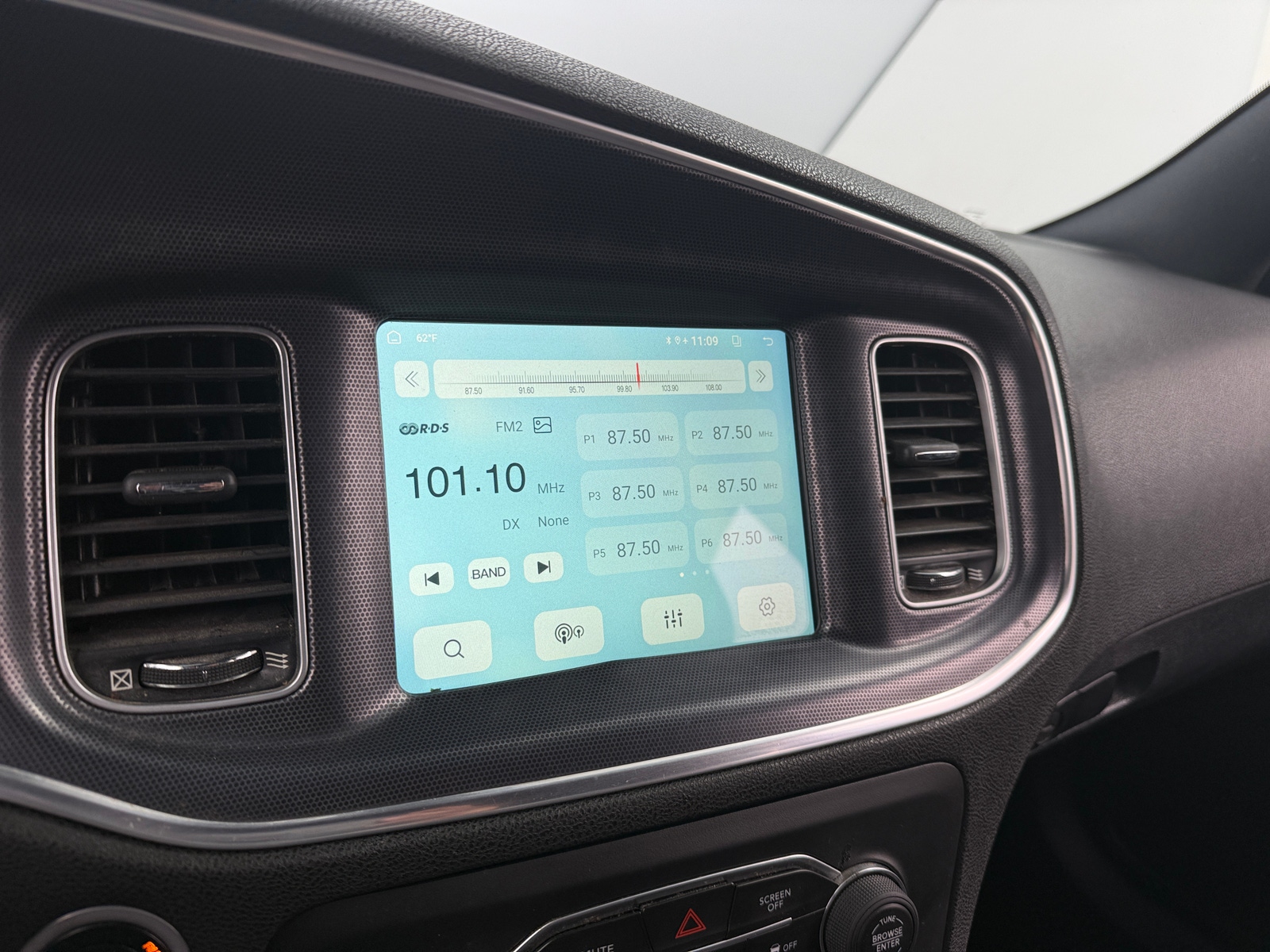 Thumbnail: 2018 Dodge Charger - 4