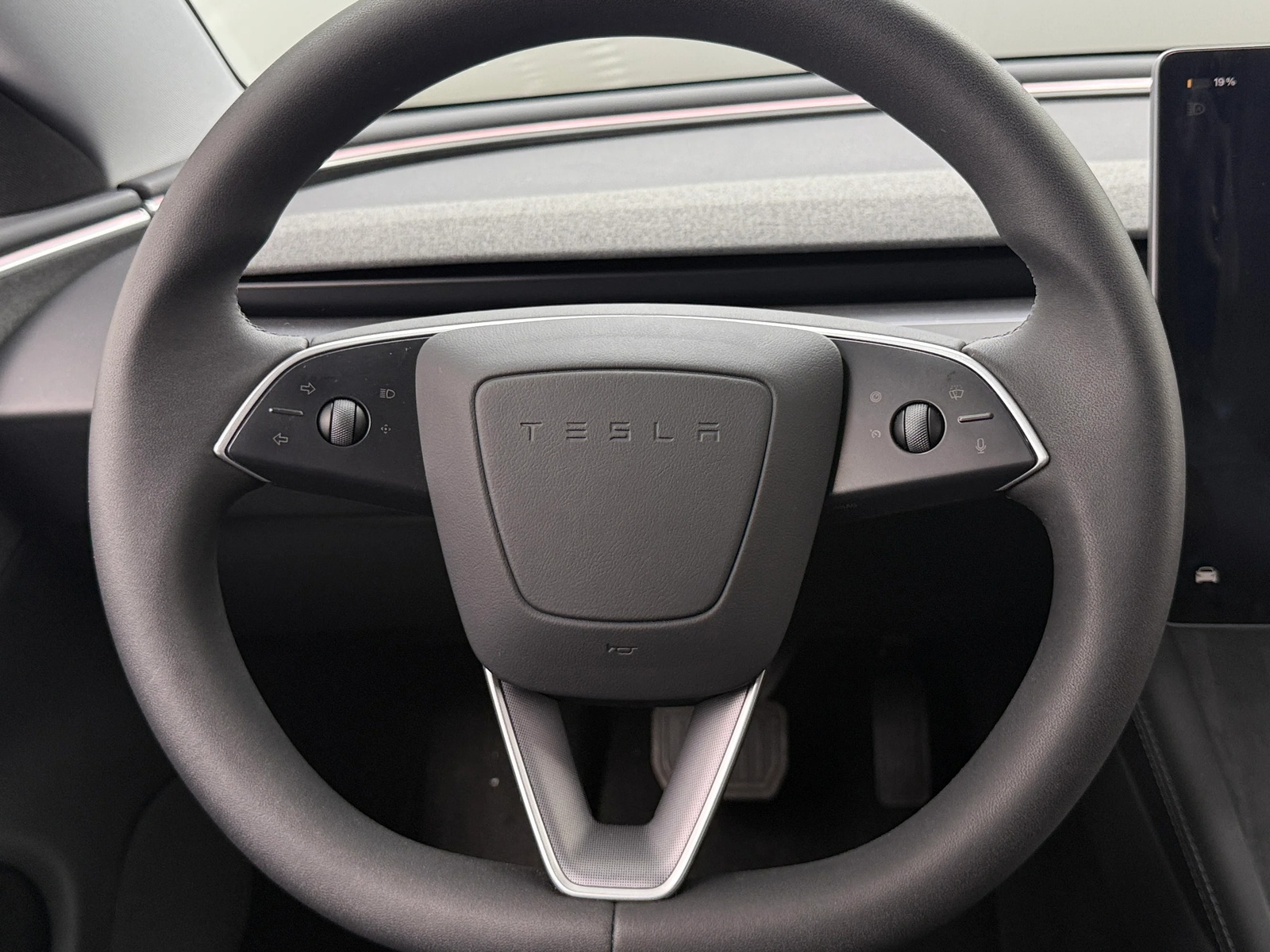 Thumbnail: 2025 Tesla Model 3 - 4