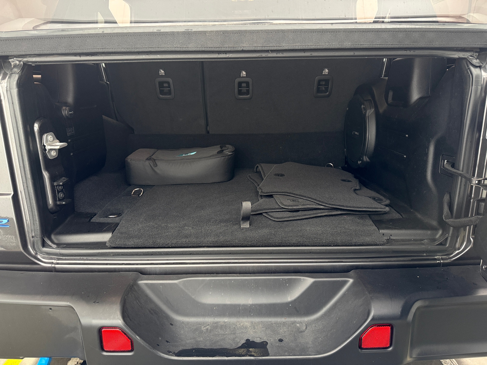 Thumbnail: 2023 Jeep Wrangler - 7