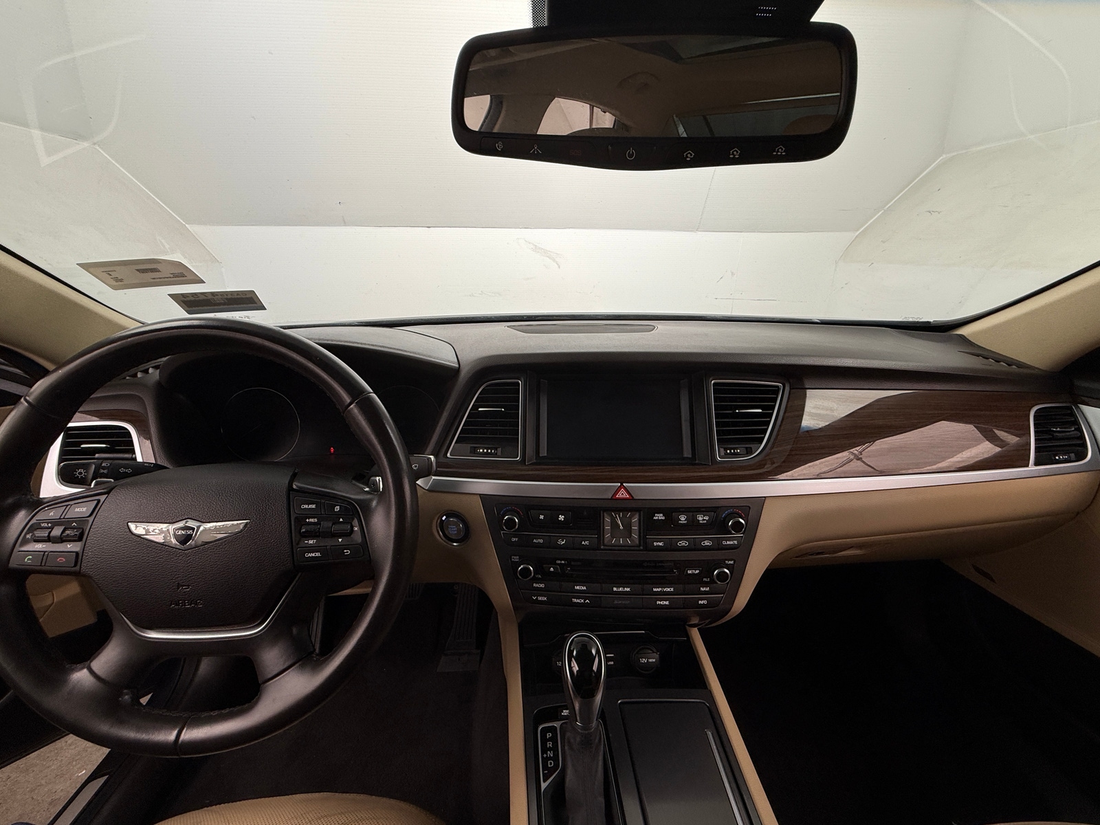 Thumbnail: 2015 Hyundai Genesis - 2