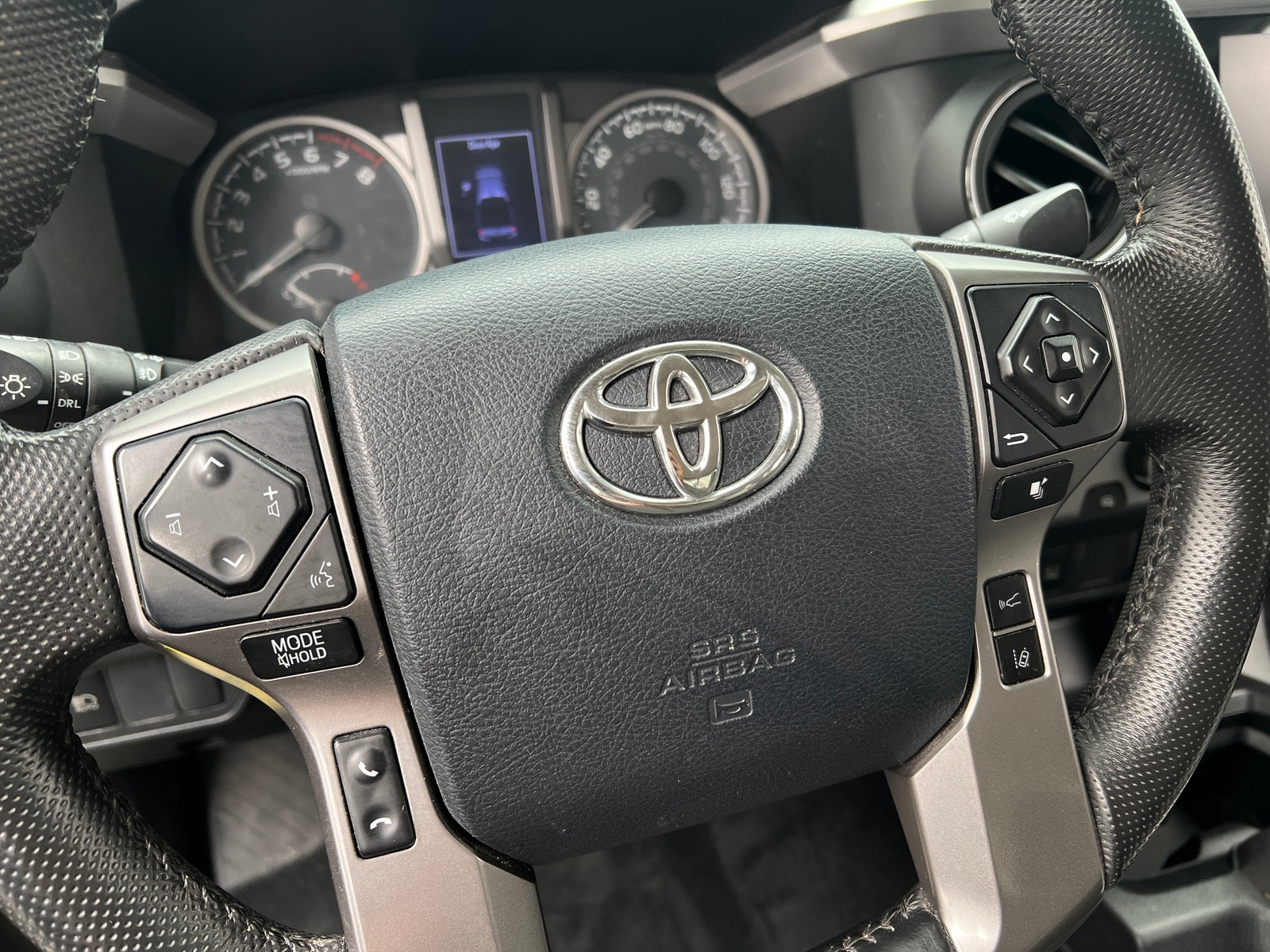 Thumbnail: 2020 Toyota Tacoma - 5