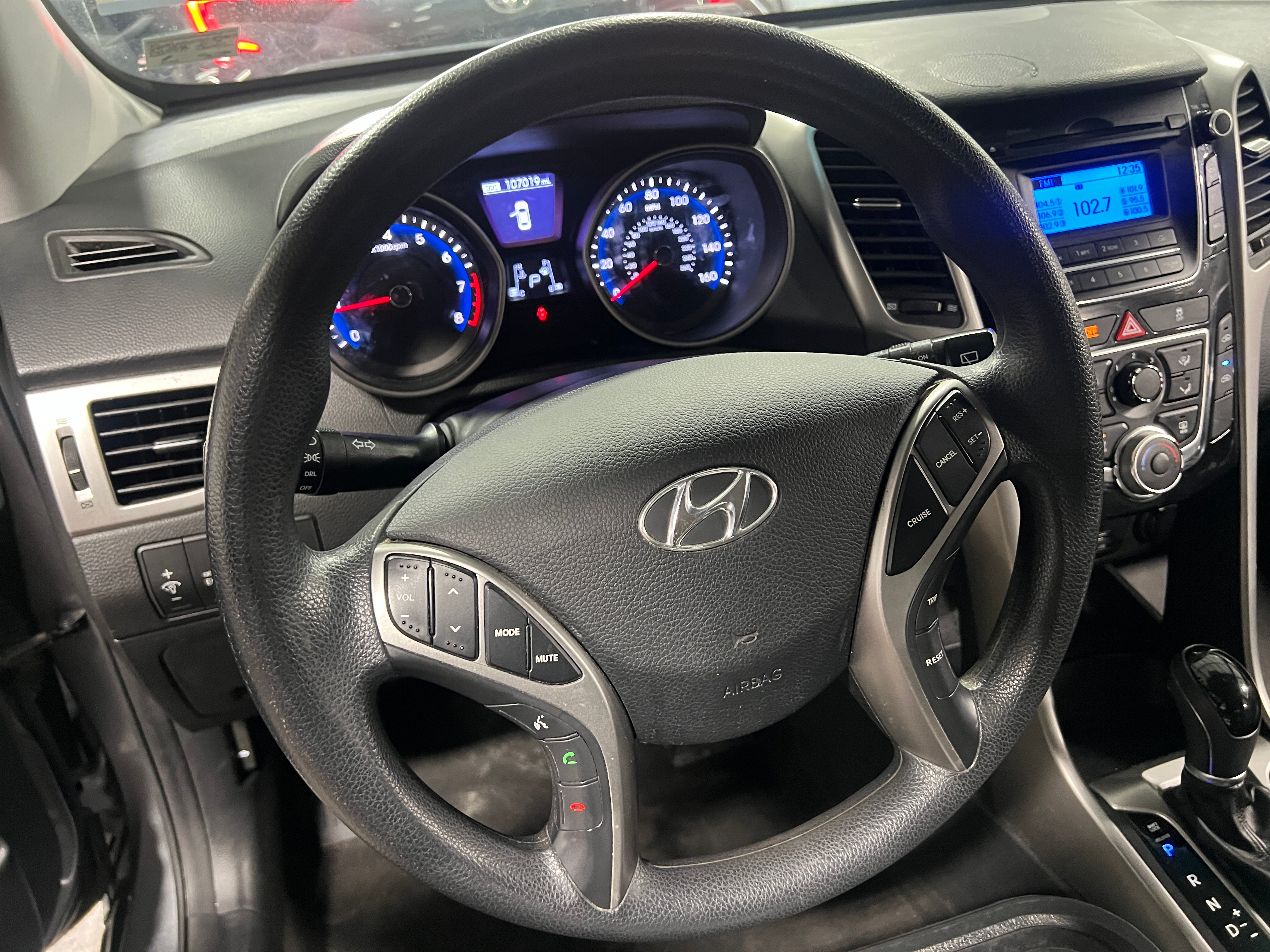 Used 2017 Hyundai Elantra GT GT with VIN KMHD35LH7HU384429 for sale in Oak Creek, WI