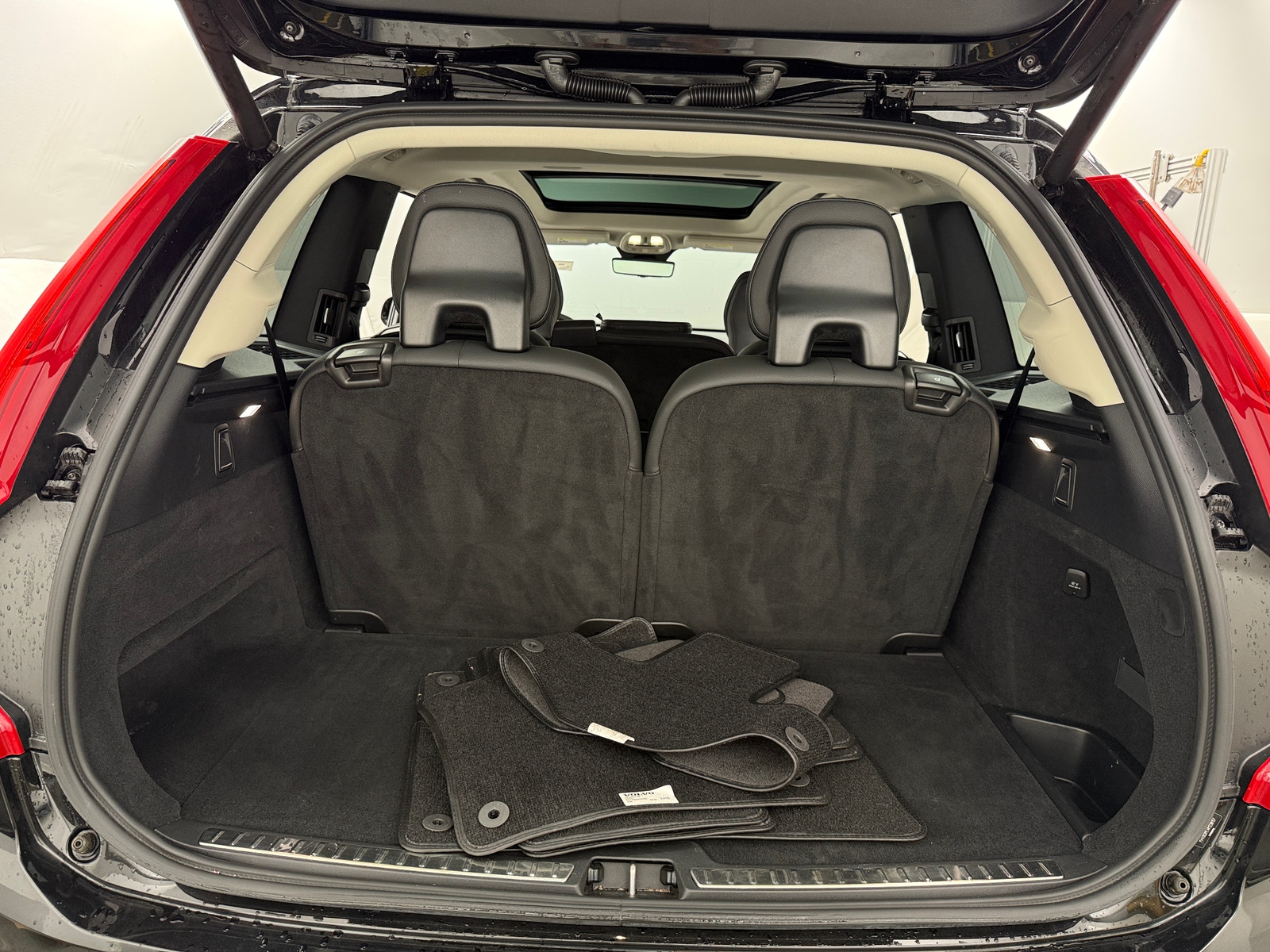 Thumbnail: 2024 Volvo XC90 - 6