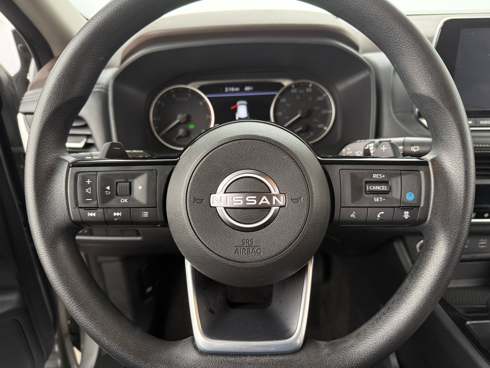 Thumbnail: 2023 Nissan Rogue - 5