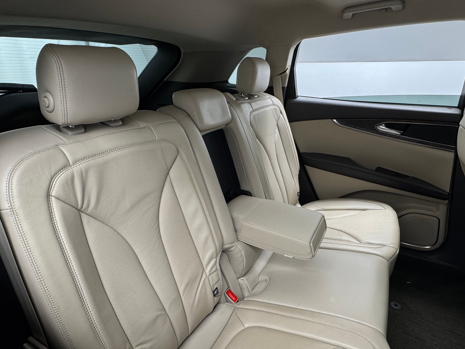 Thumbnail: 2016 Lincoln MKX - 5