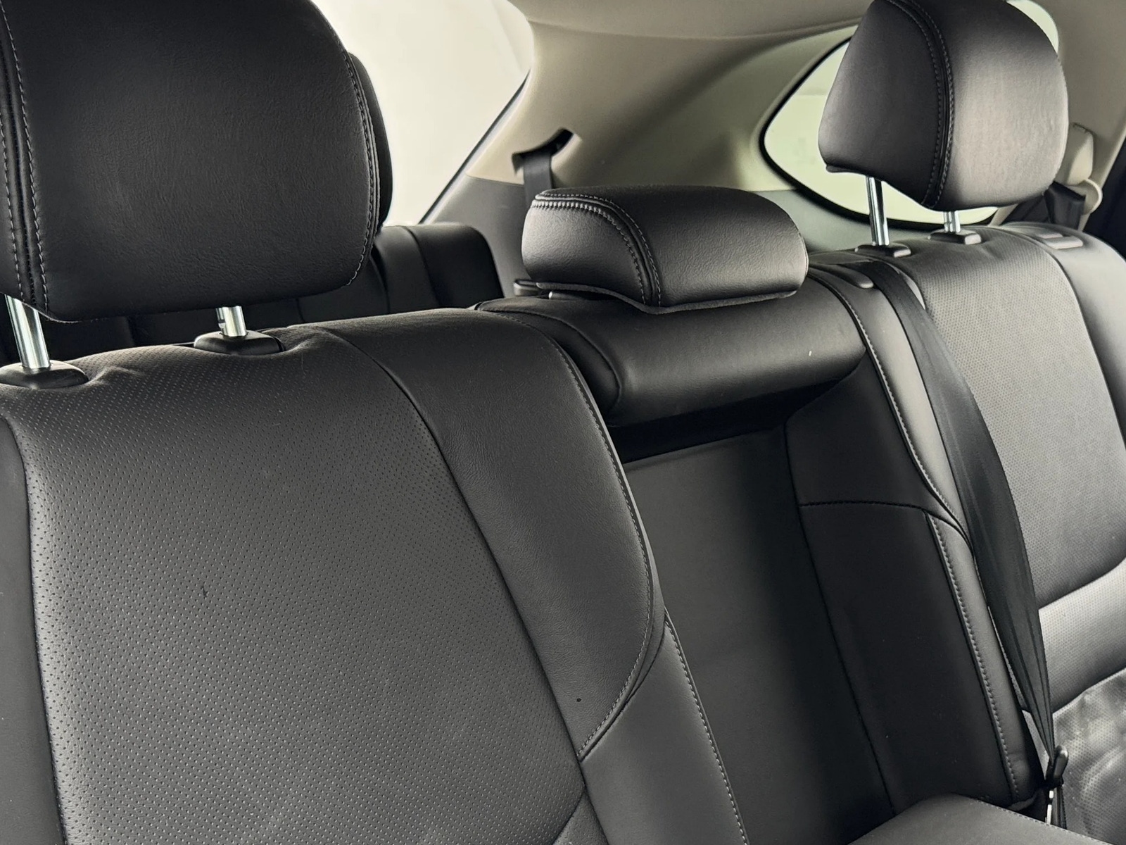 Thumbnail: 2022 Mazda CX-9 - 5