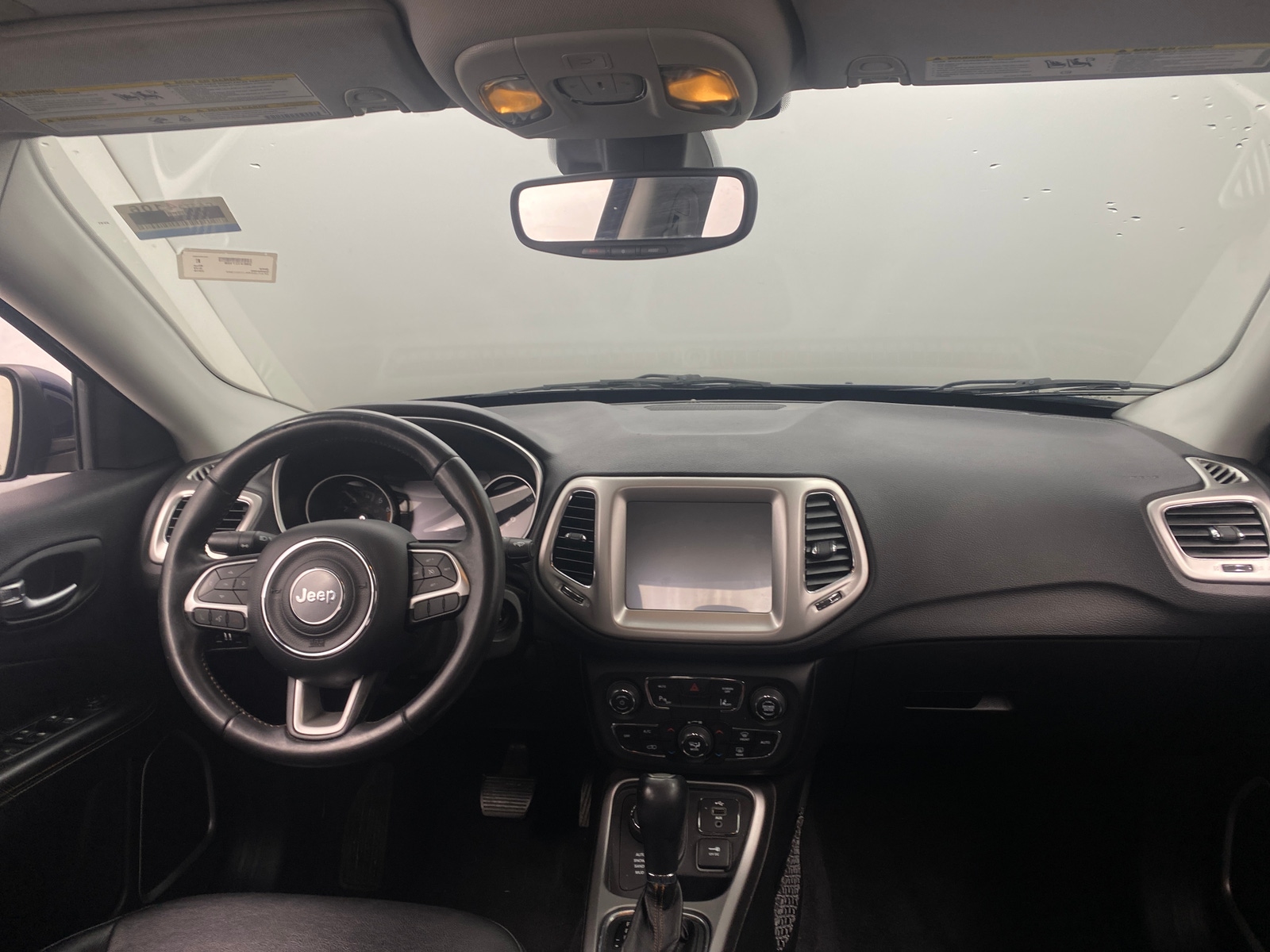 Thumbnail: 2018 Jeep Compass - 3