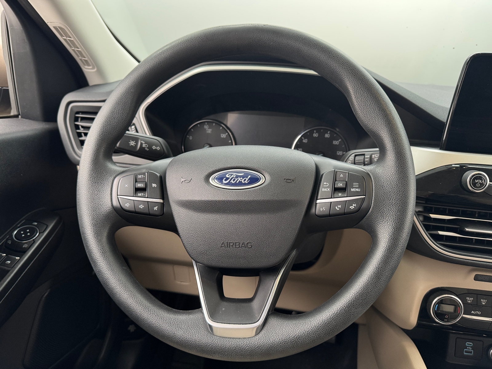 Thumbnail: 2021 Ford Escape - 5