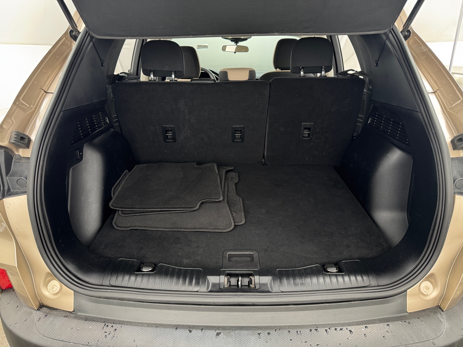 Thumbnail: 2021 Ford Escape - 7