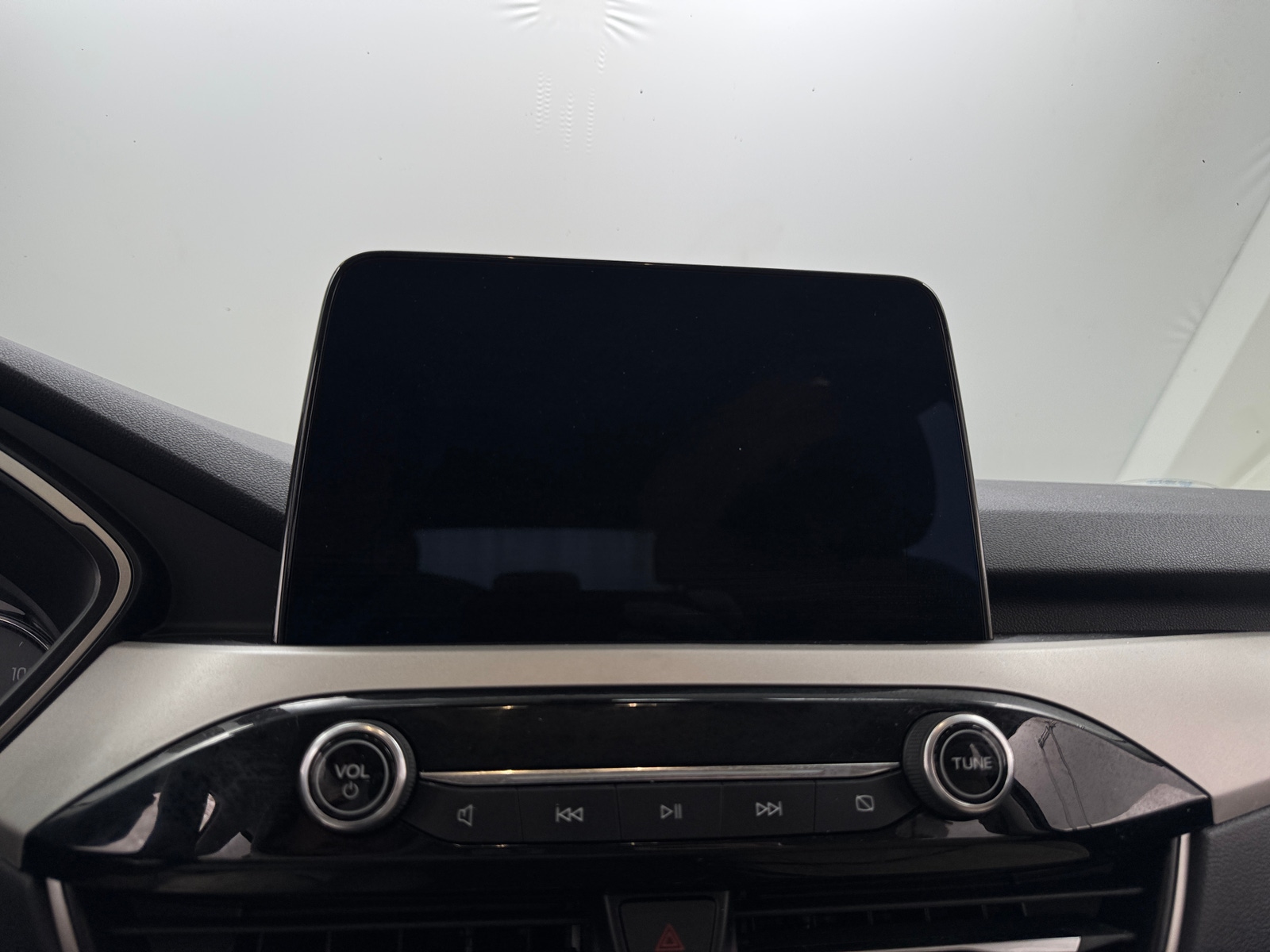 Thumbnail: 2021 Ford Escape - 4