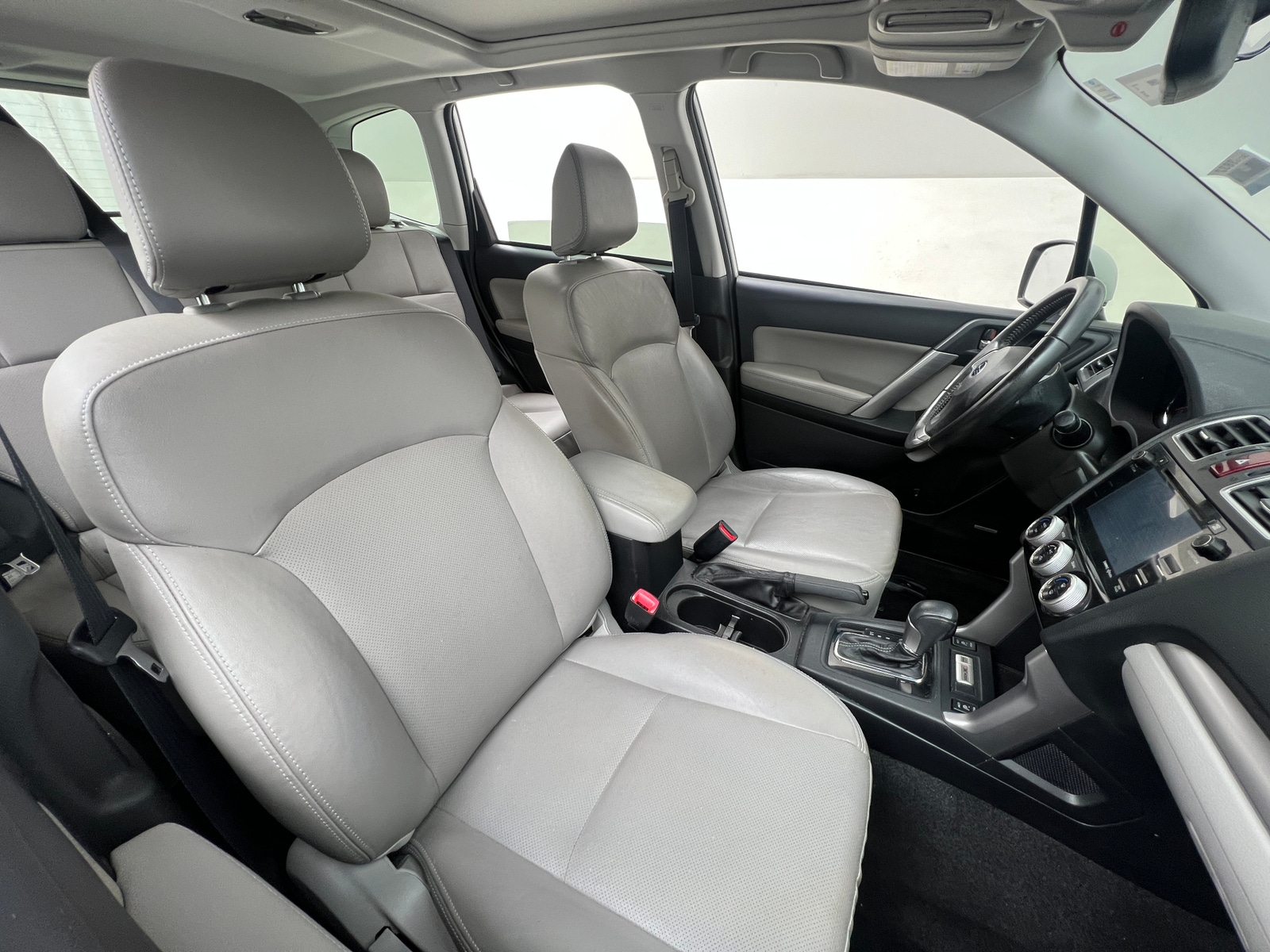 Thumbnail: 2016 Subaru Forester - 2