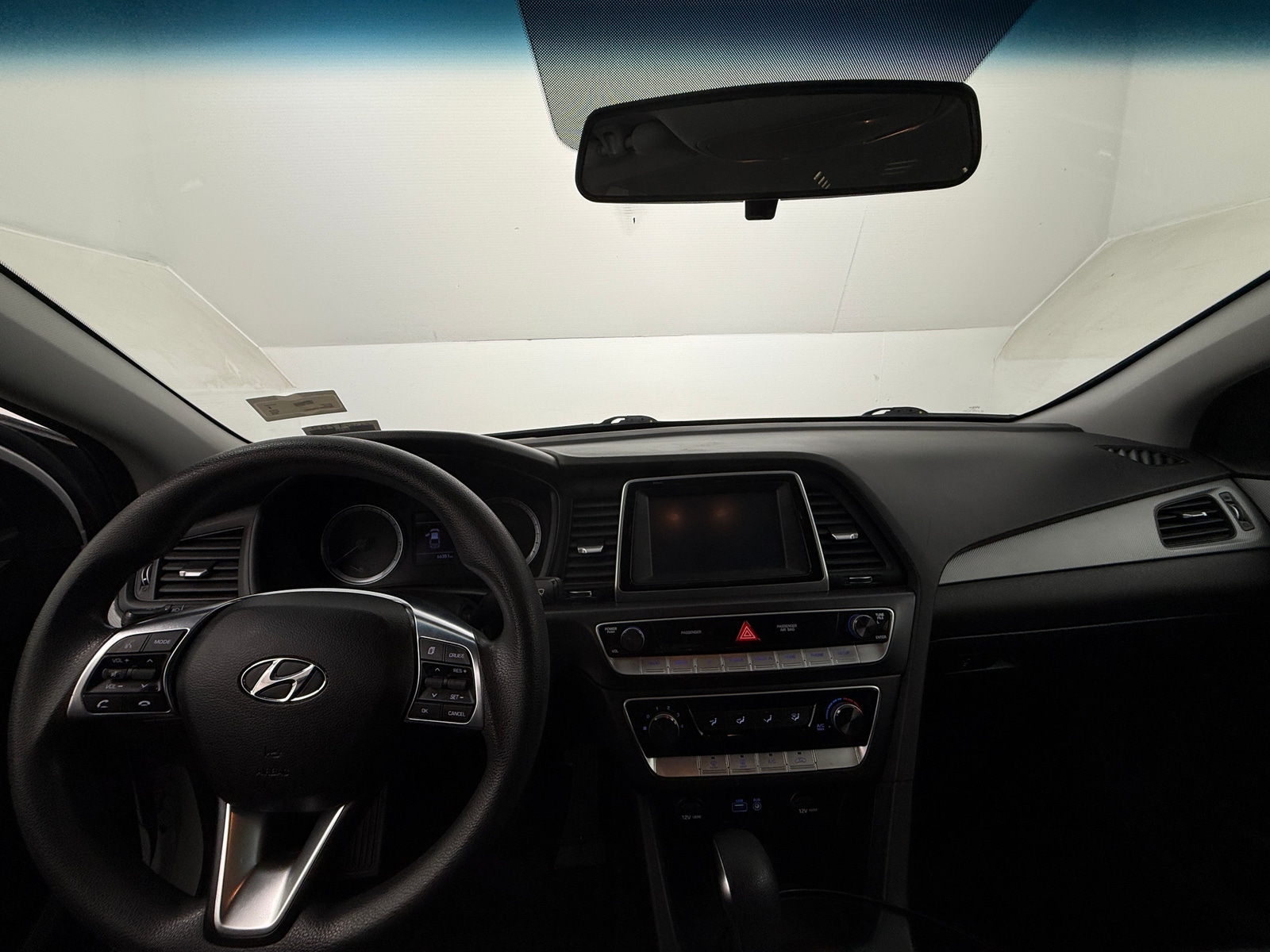 Thumbnail: 2018 Hyundai Sonata - 3