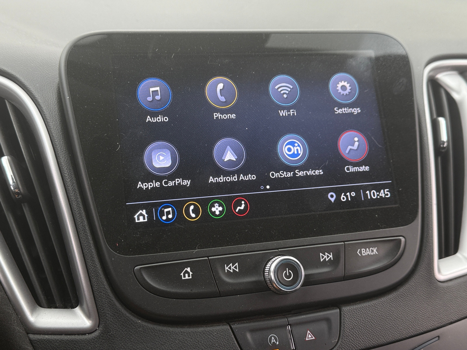 Thumbnail: 2022 Chevrolet Malibu - 4