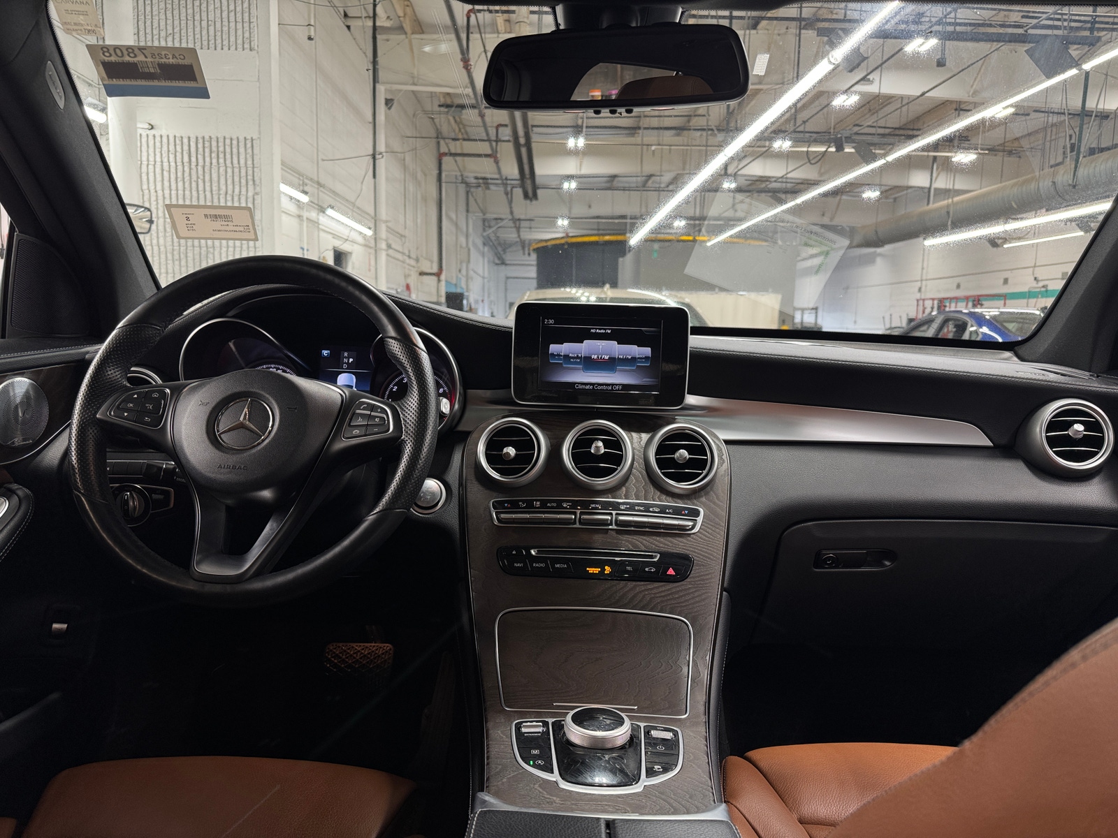 Thumbnail: 2018 Mercedes-Benz GLC - 2