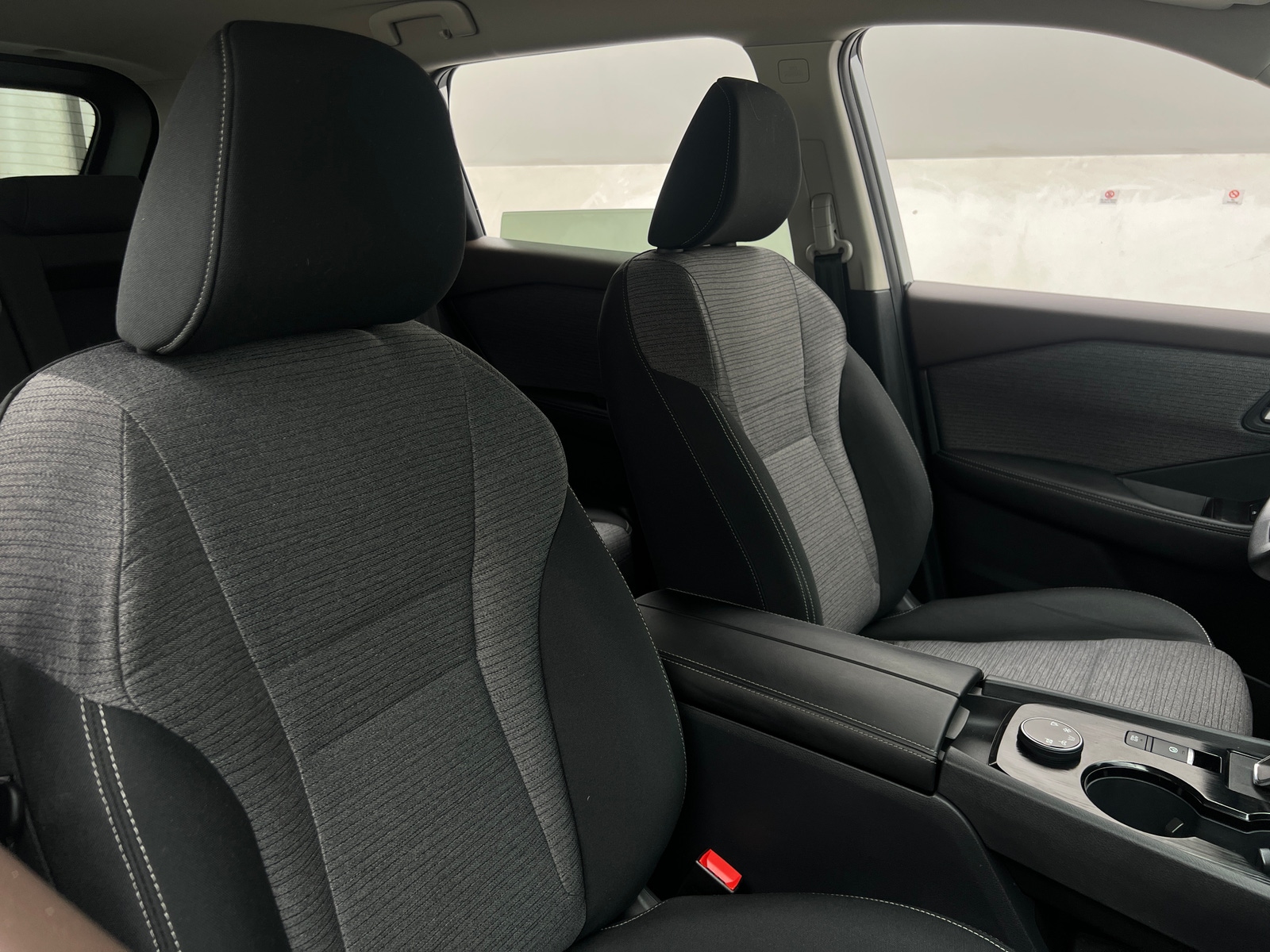 Thumbnail: 2023 Nissan Rogue - 2