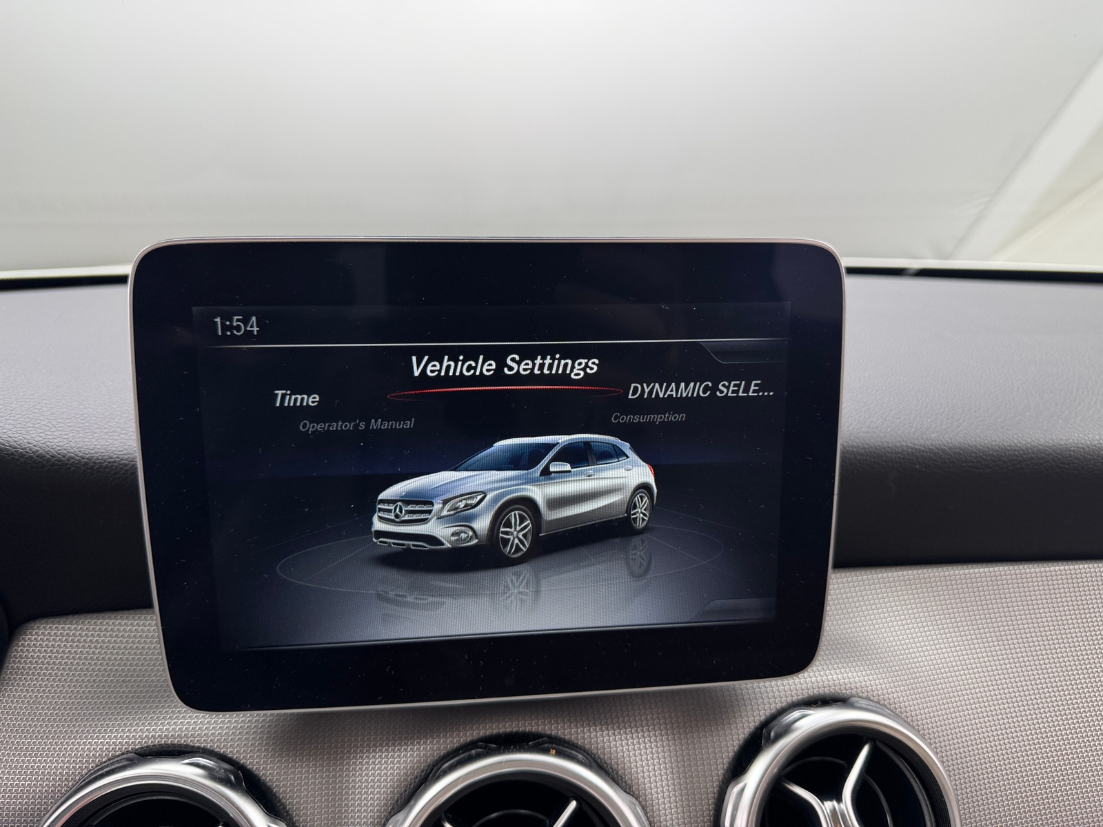 Thumbnail: 2019 Mercedes-Benz GLA - 3