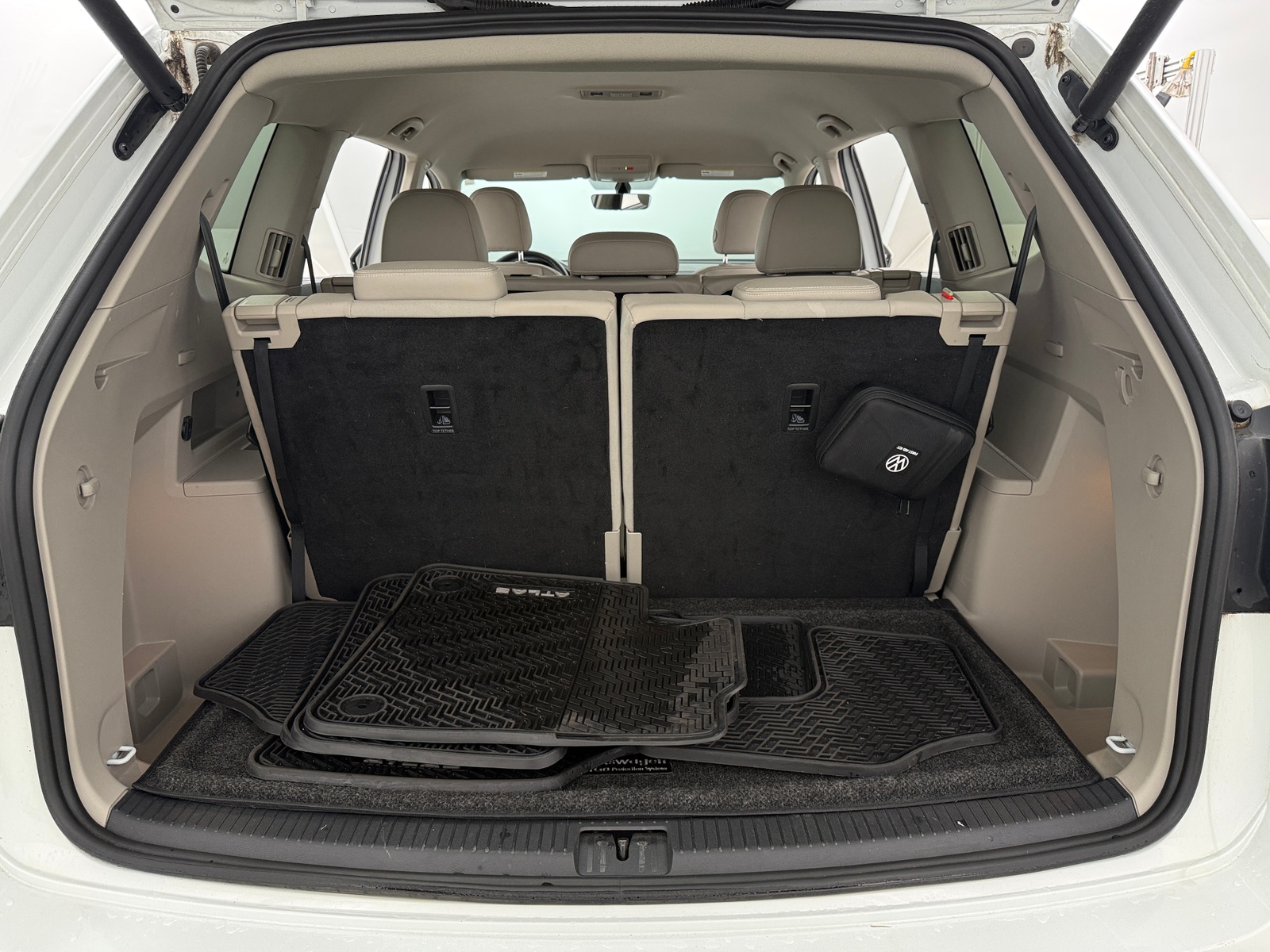 Thumbnail: 2022 Volkswagen Atlas - 6