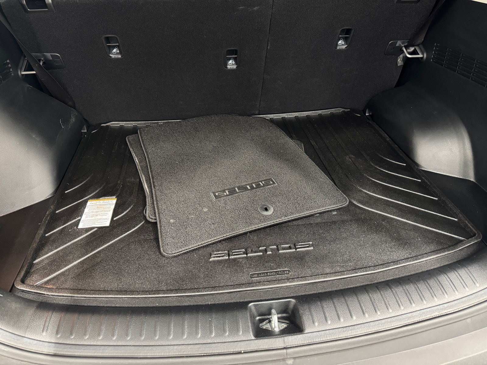 Thumbnail: 2022 Kia Seltos - 6