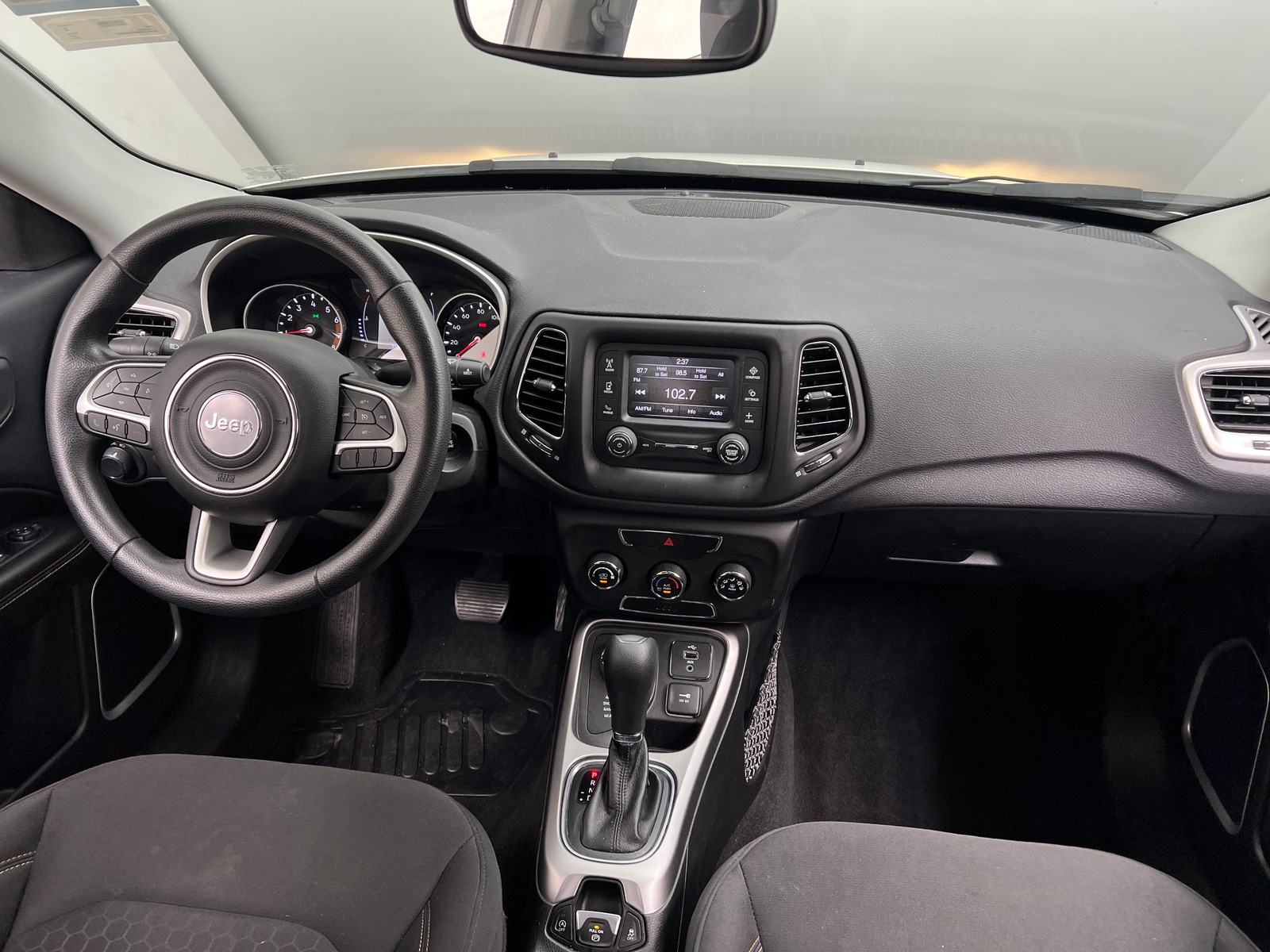 Thumbnail: 2017 Jeep Compass - 3