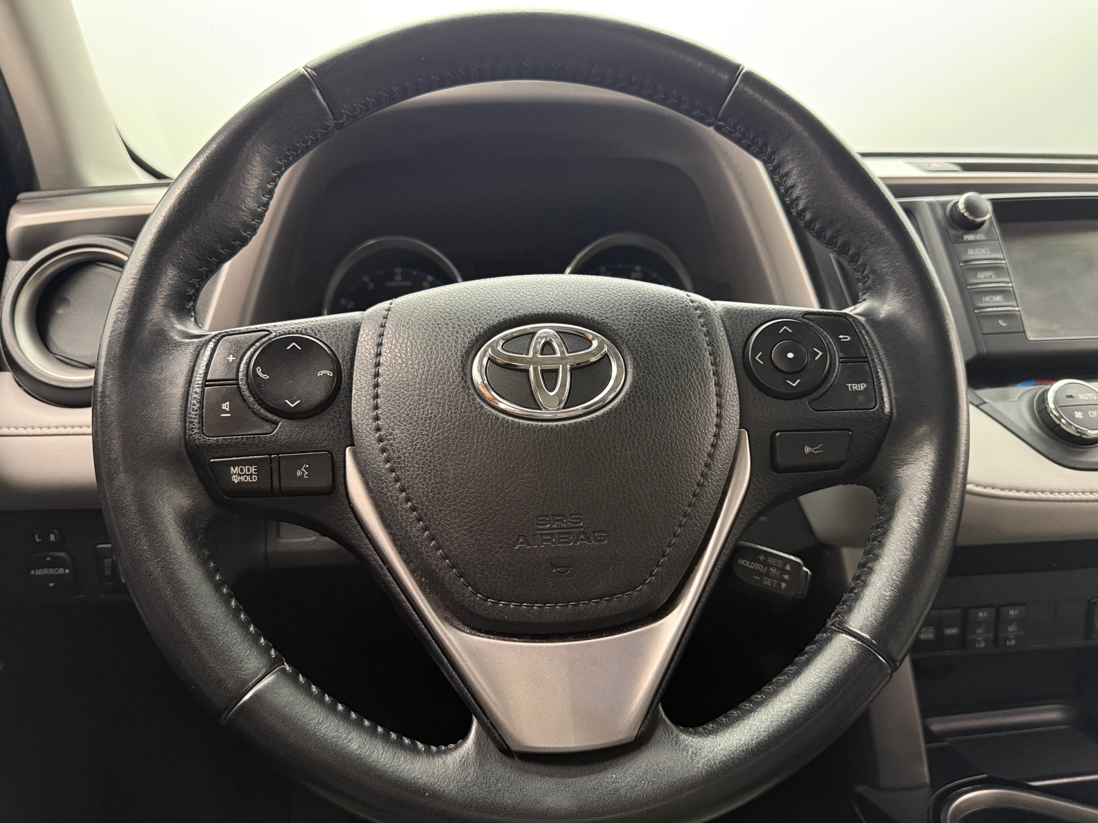 Thumbnail: 2016 Toyota RAV4 - 5
