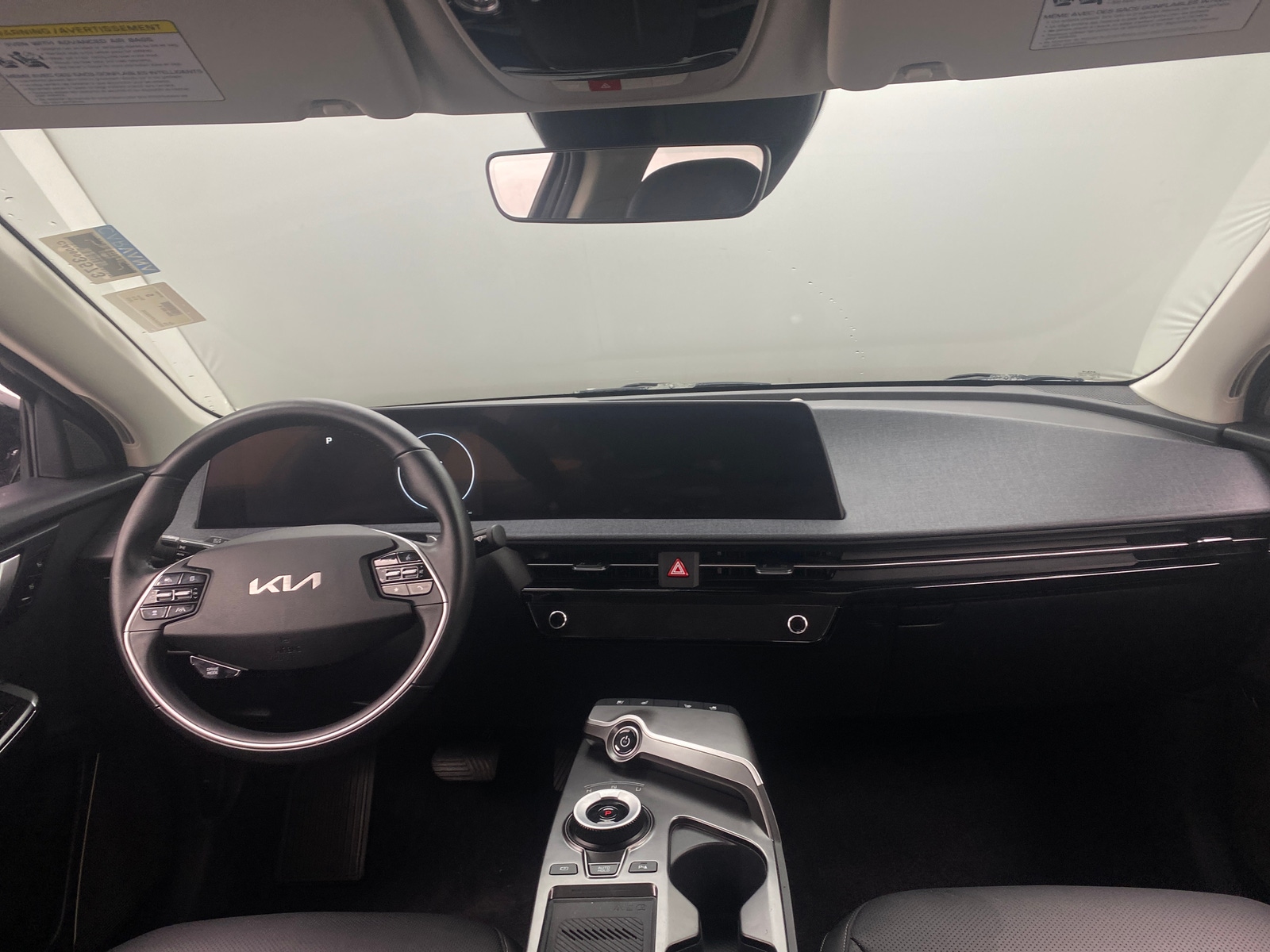 Thumbnail: 2023 Kia EV6 - 2