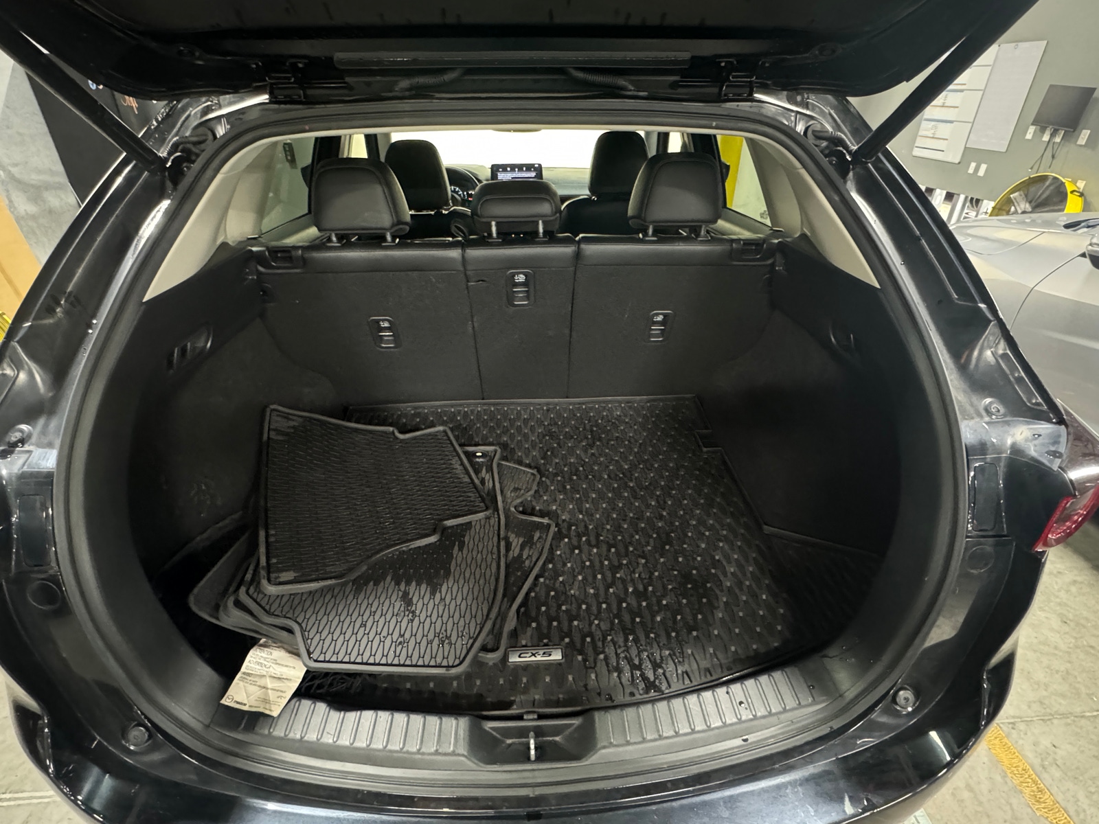 Thumbnail: 2021 Mazda CX-5 - 6