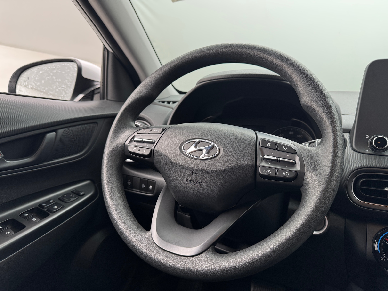 Thumbnail: 2023 Hyundai Kona - 5