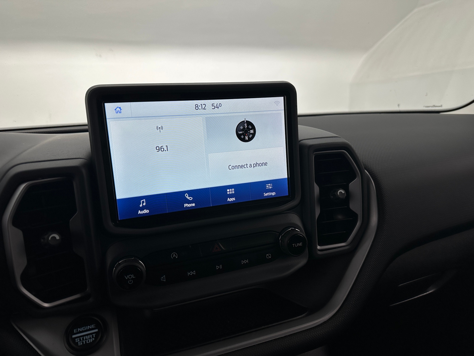 Thumbnail: 2021 Ford Bronco Sport - 4