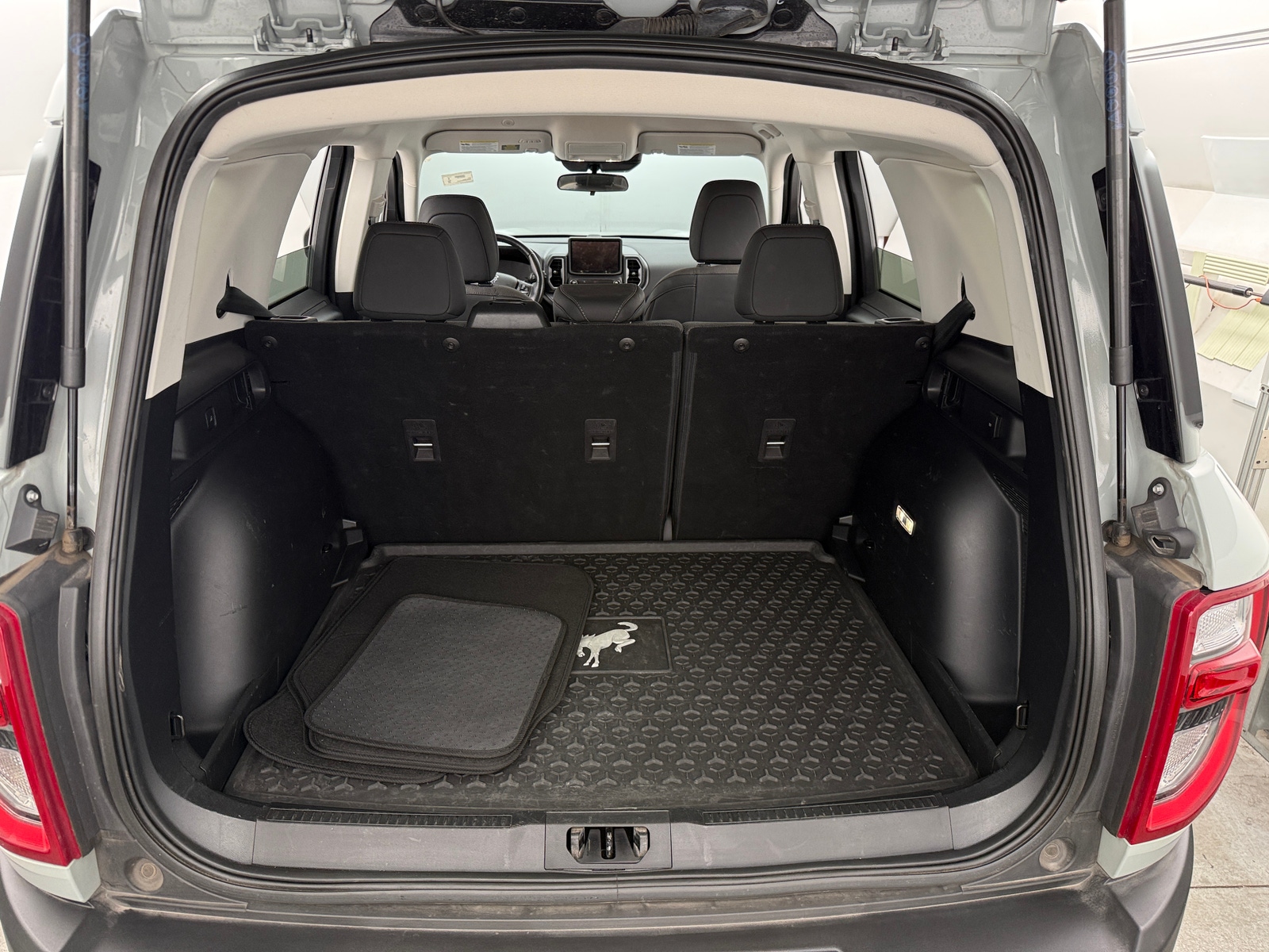 Thumbnail: 2022 Ford Bronco Sport - 7