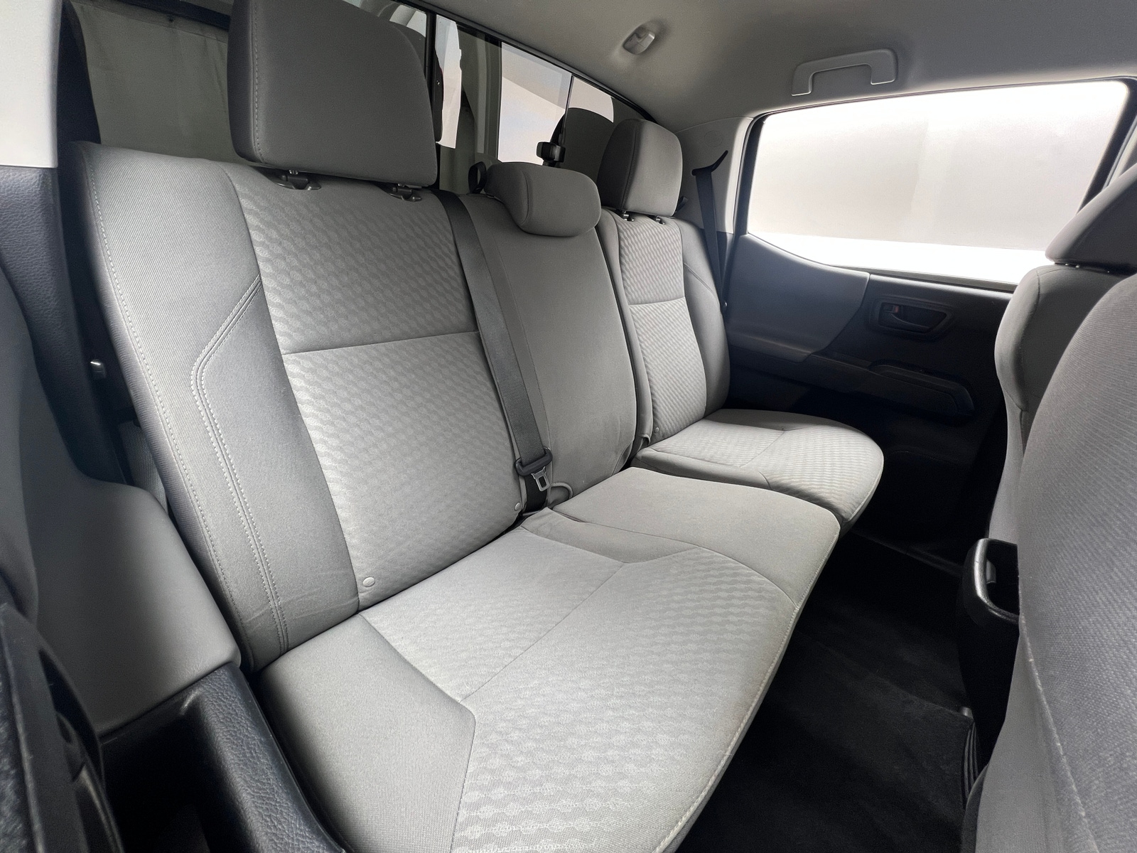 Thumbnail: 2022 Toyota Tacoma - 6