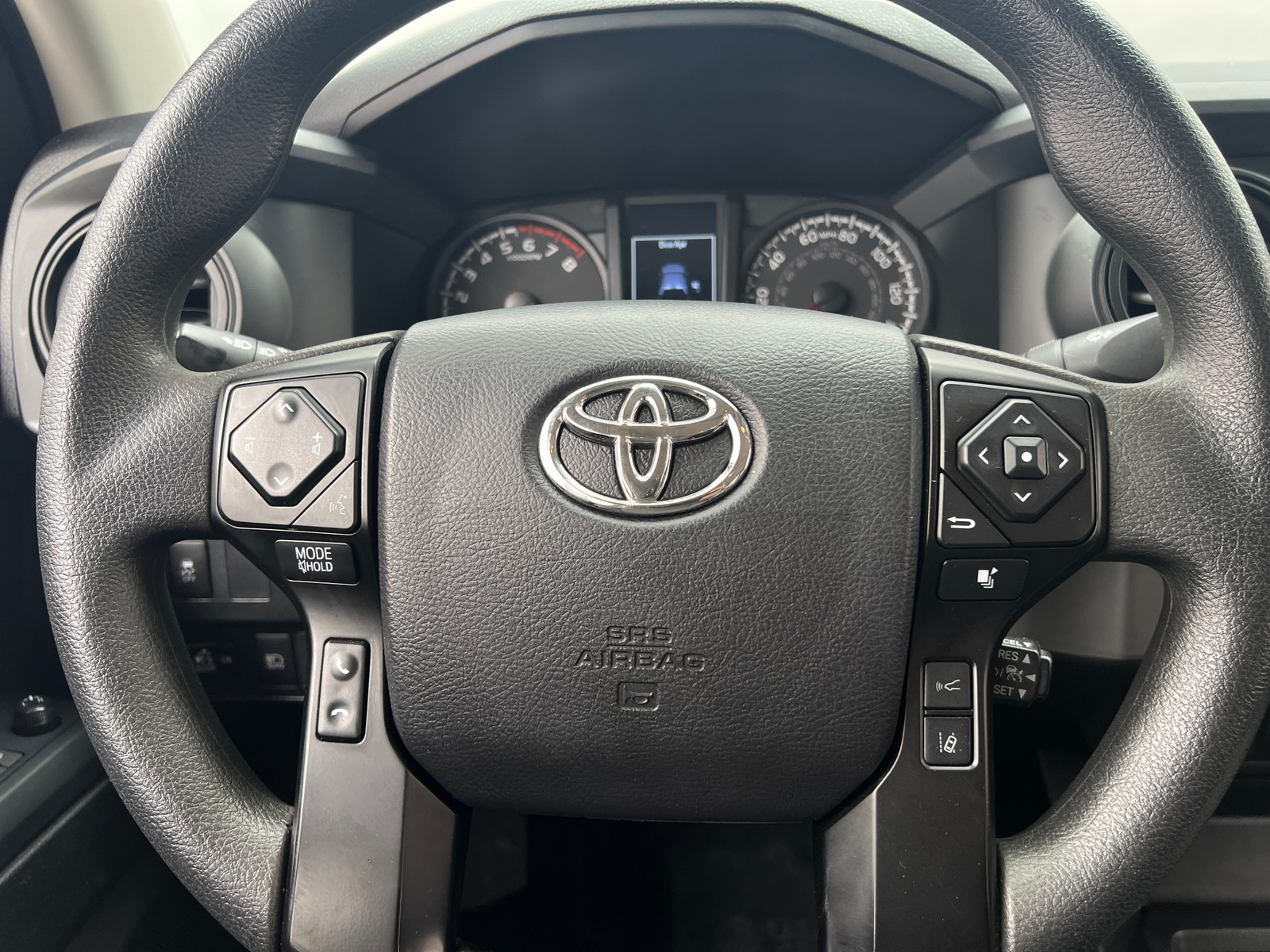 Thumbnail: 2022 Toyota Tacoma - 5