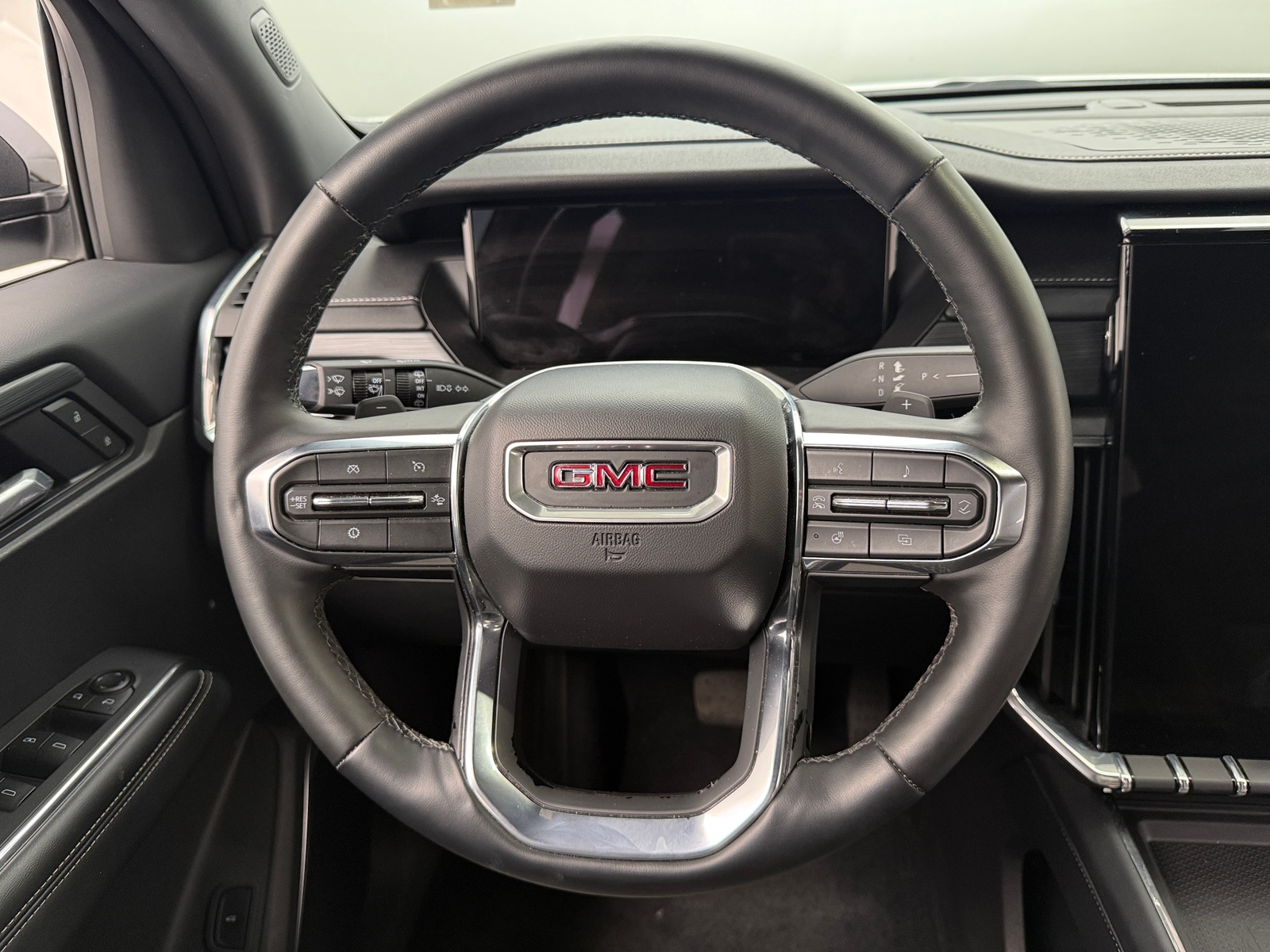 Thumbnail: 2025 GMC Acadia - 5