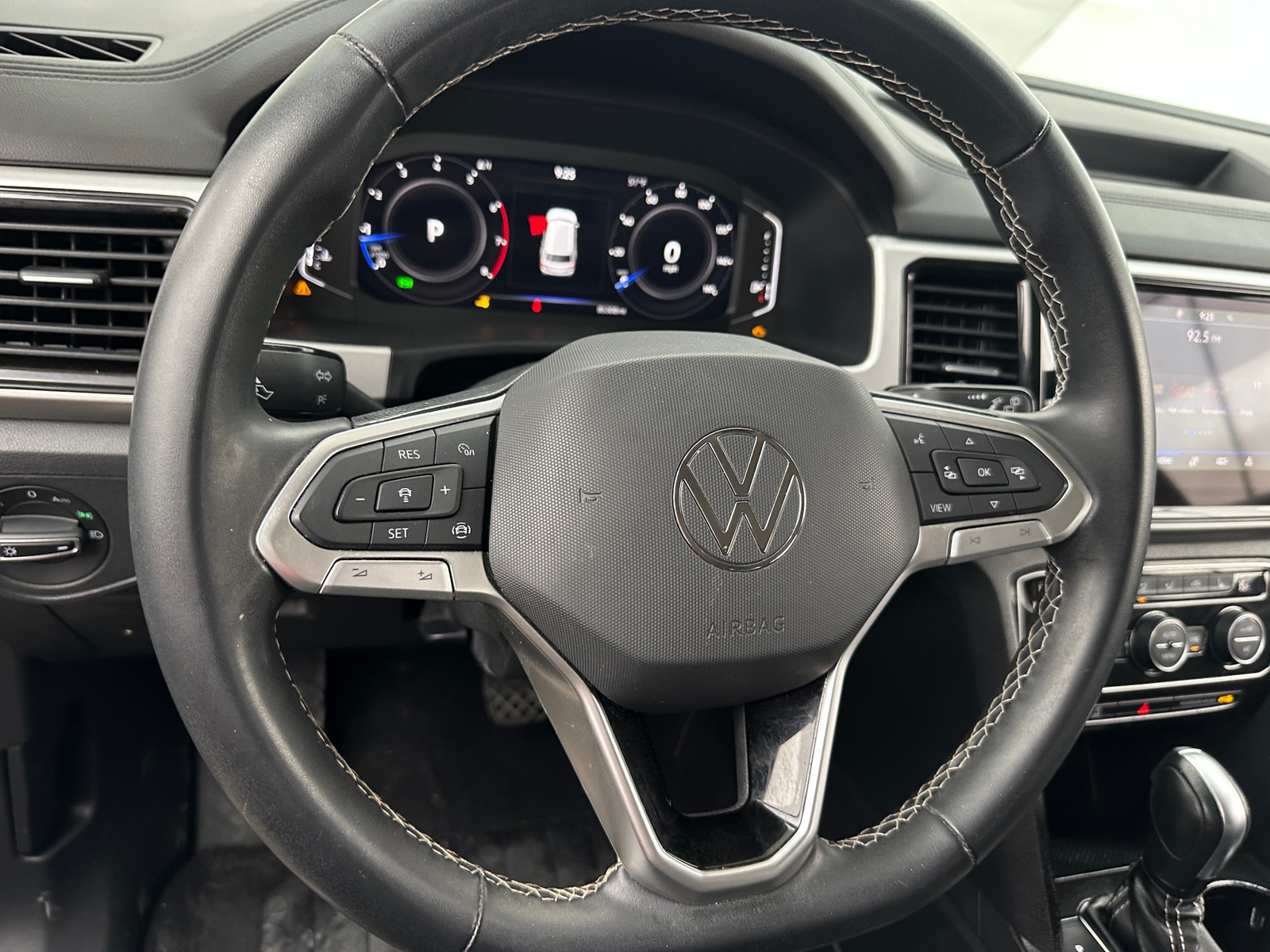 Thumbnail: 2022 Volkswagen Atlas - 4