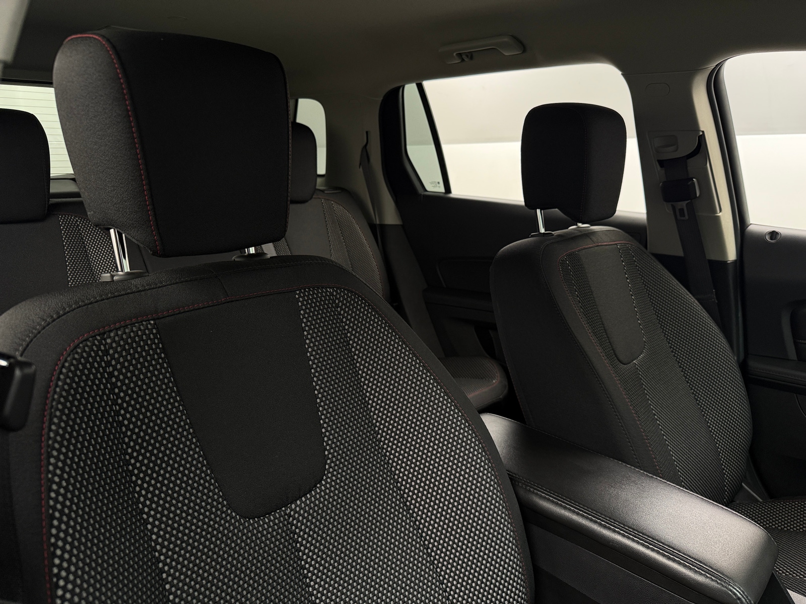 Thumbnail: 2017 GMC Terrain - 2