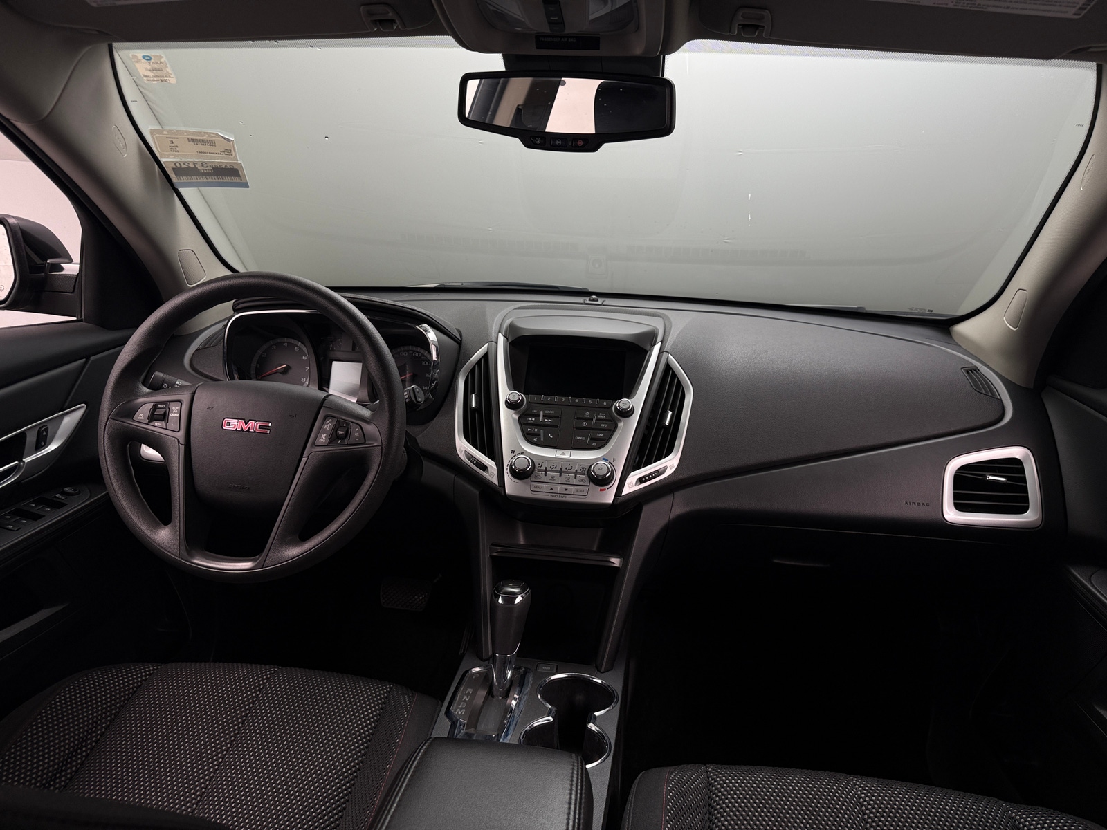 Thumbnail: 2017 GMC Terrain - 3