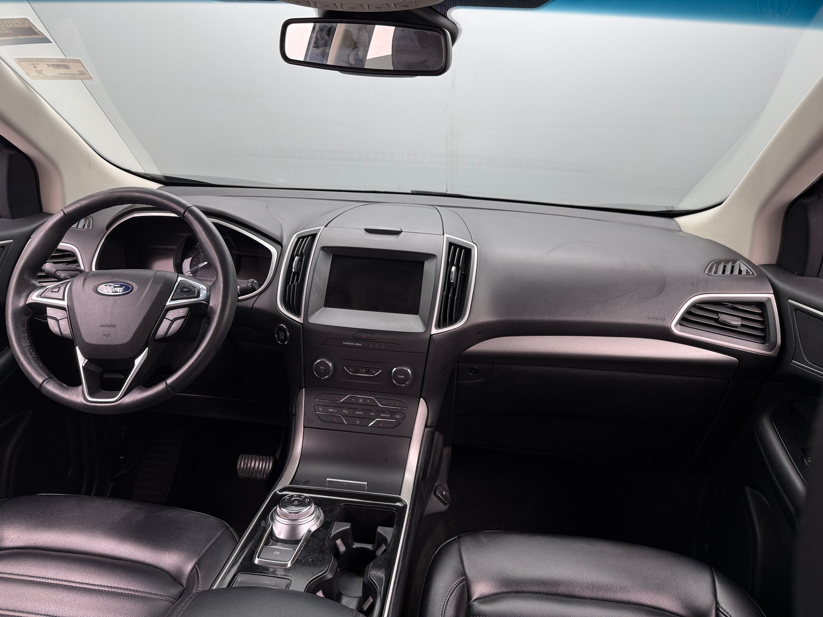 Thumbnail: 2019 Ford Edge - 3