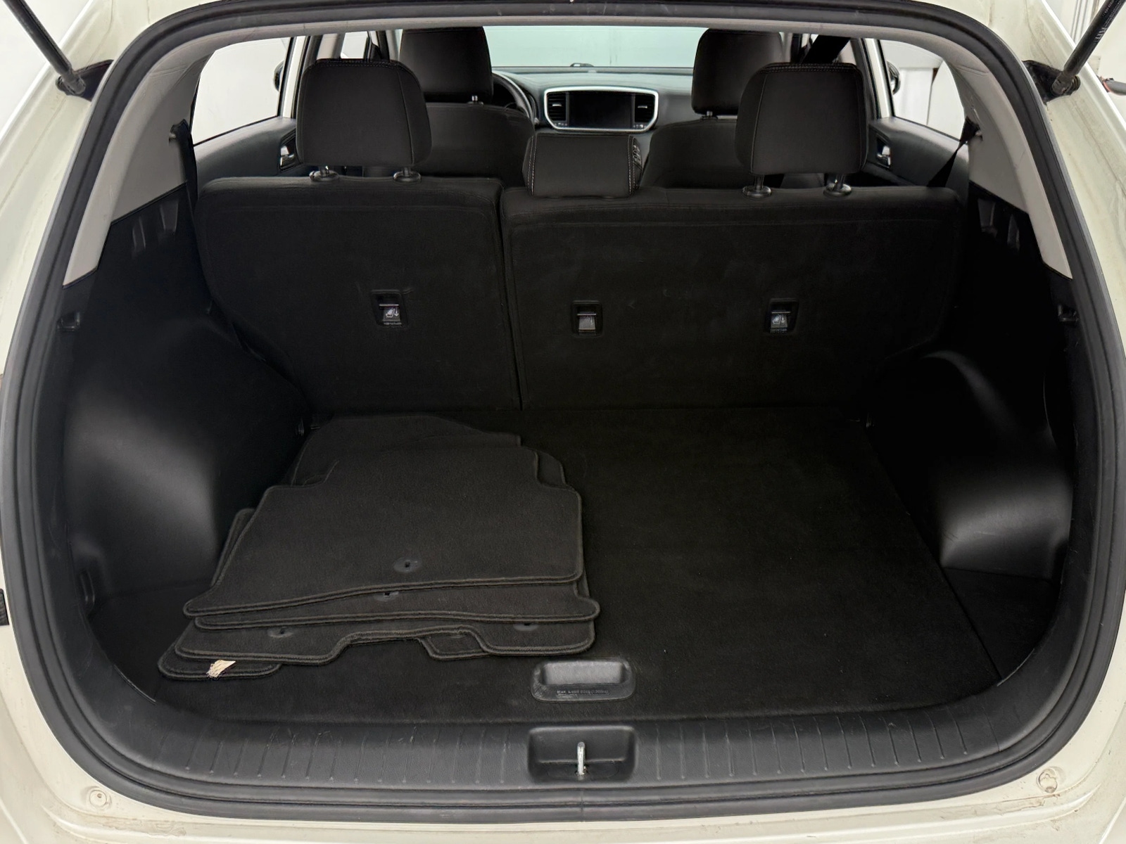 Thumbnail: 2021 Kia Sportage - 7