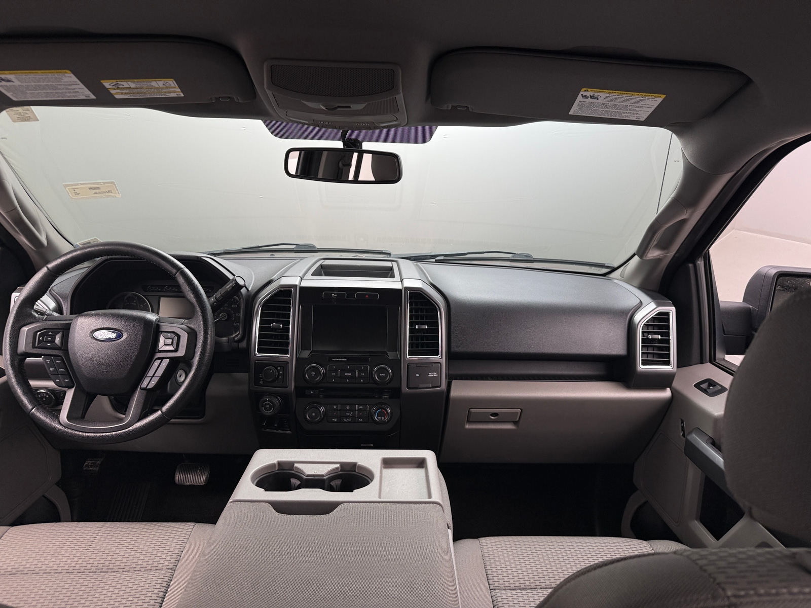 Thumbnail: 2016 Ford Econoline - 3